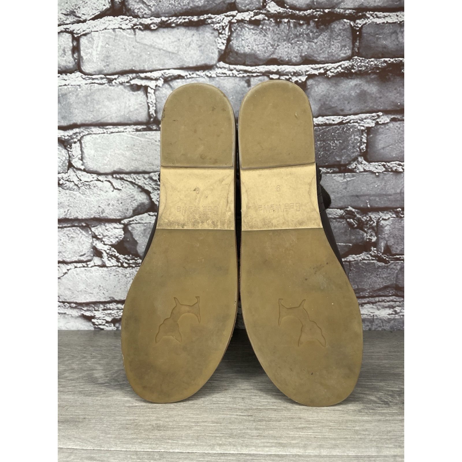 Anthropologie Anthropologie GeeWawa Taupe Leather Side Zip Flat Sandals Wo Size US 9 / IT 39 - 23 Thumbnail