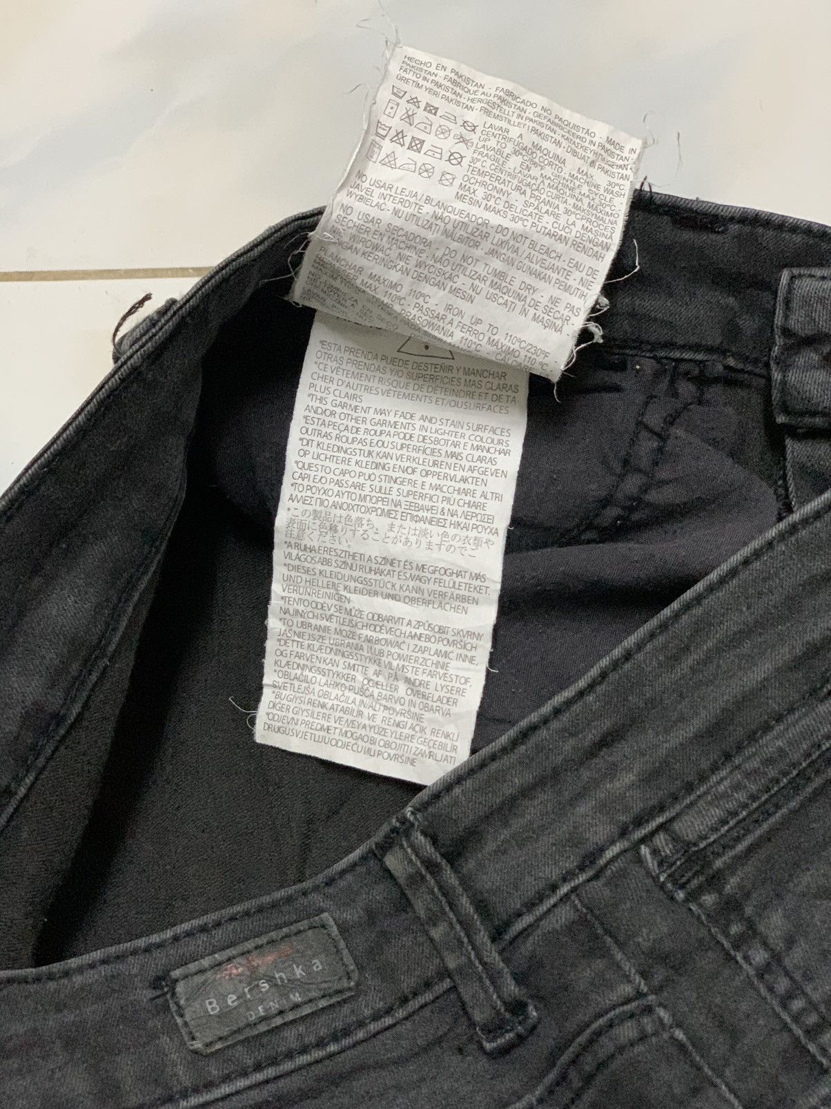 Bershka × Japanese Brand bershka X japanese brands X distressed denim Size US 30 / EU 46 - 10 Thumbnail