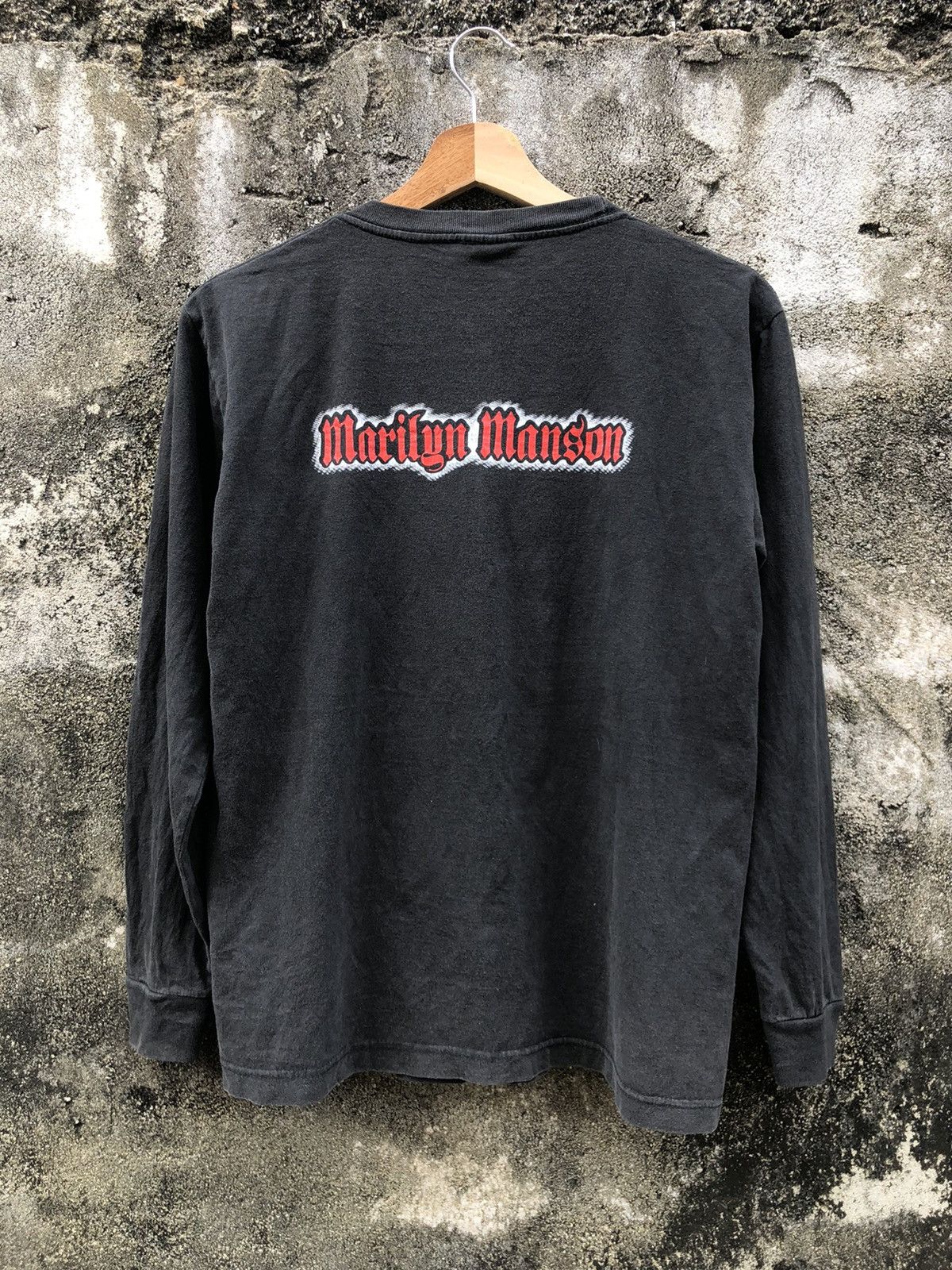 Band Tees × Marilyn Manson × Vintage Rare!! Vintage 2001 Marilyn Manson LongSleeve Bootleg Tee Size US S / EU 44-46 / 1 - 2 Thumbnail