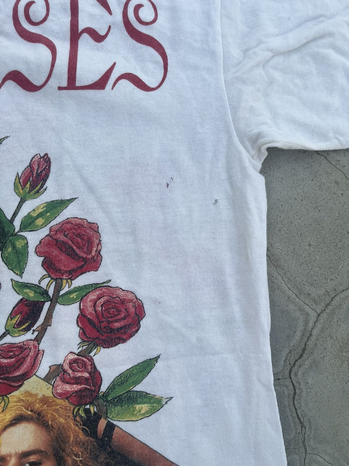 Band Tees × Brockum × Vintage Vintage Guns N Roses Tee Shirt 1993 World Tour Skin N Bones Size US L / EU 52-54 / 3 - 5 Thumbnail