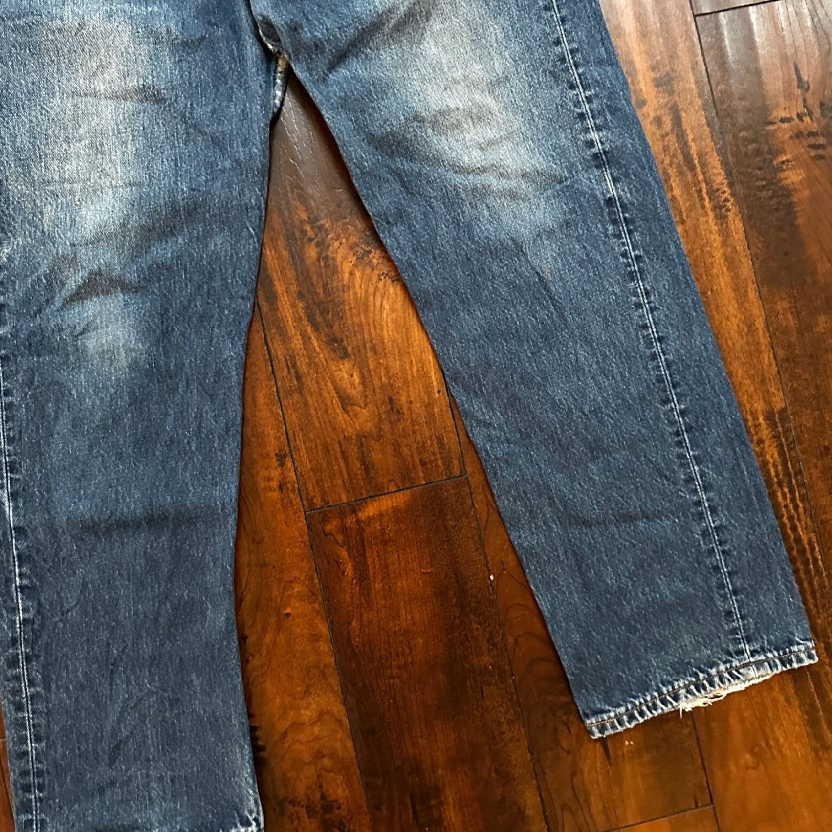 Levi's VINTAGE Levi's 501 Jeans - Men - Straight - 36x30 - Light Blue Denim - 90s Canada - Button Fly - Classic Fit Size US 36 / EU 52 - 3 Thumbnail