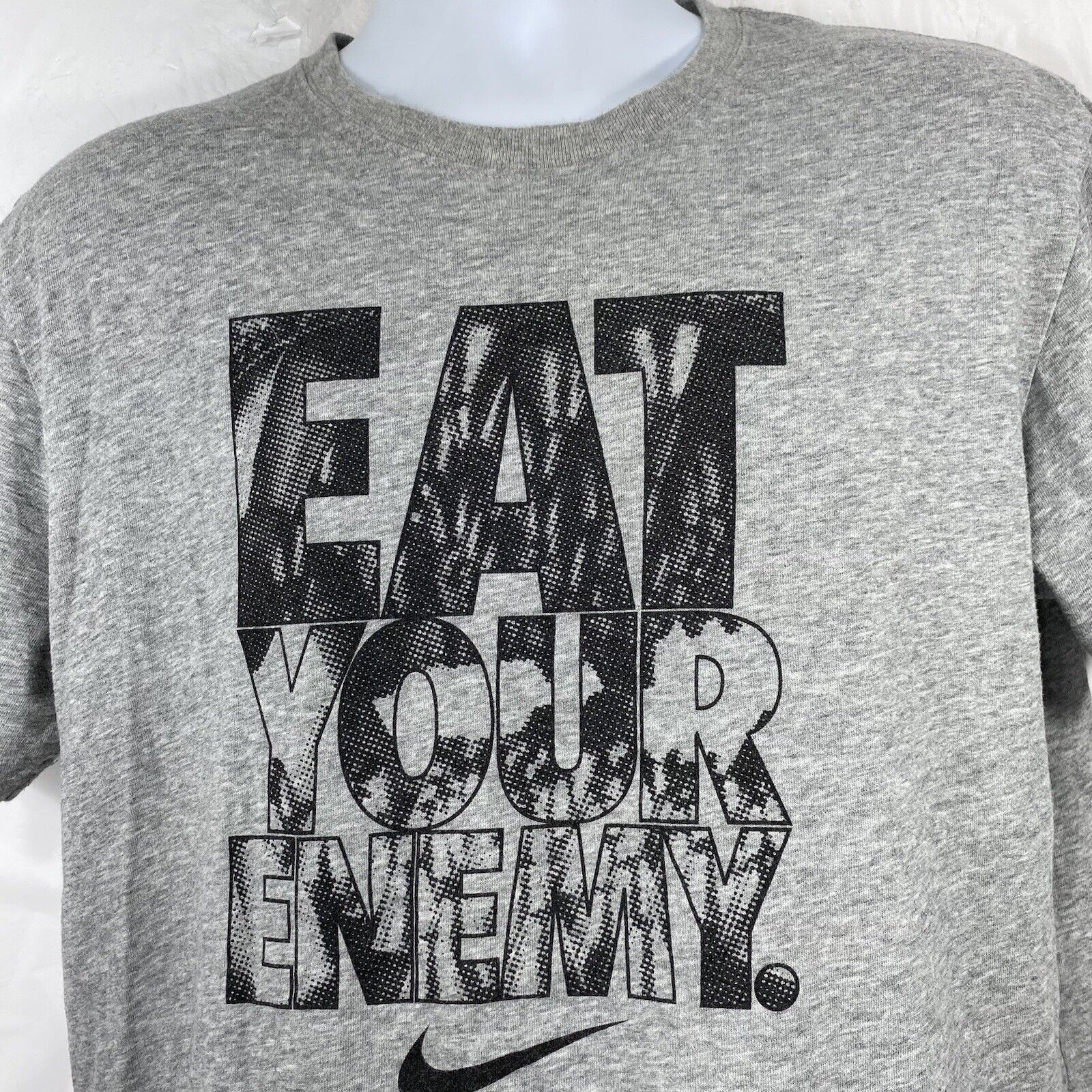Nike Nike Large Eat Your Enemies Gray Short Sleeve Graphic TShirt Size US L / EU 52-54 / 3 - 3 Thumbnail
