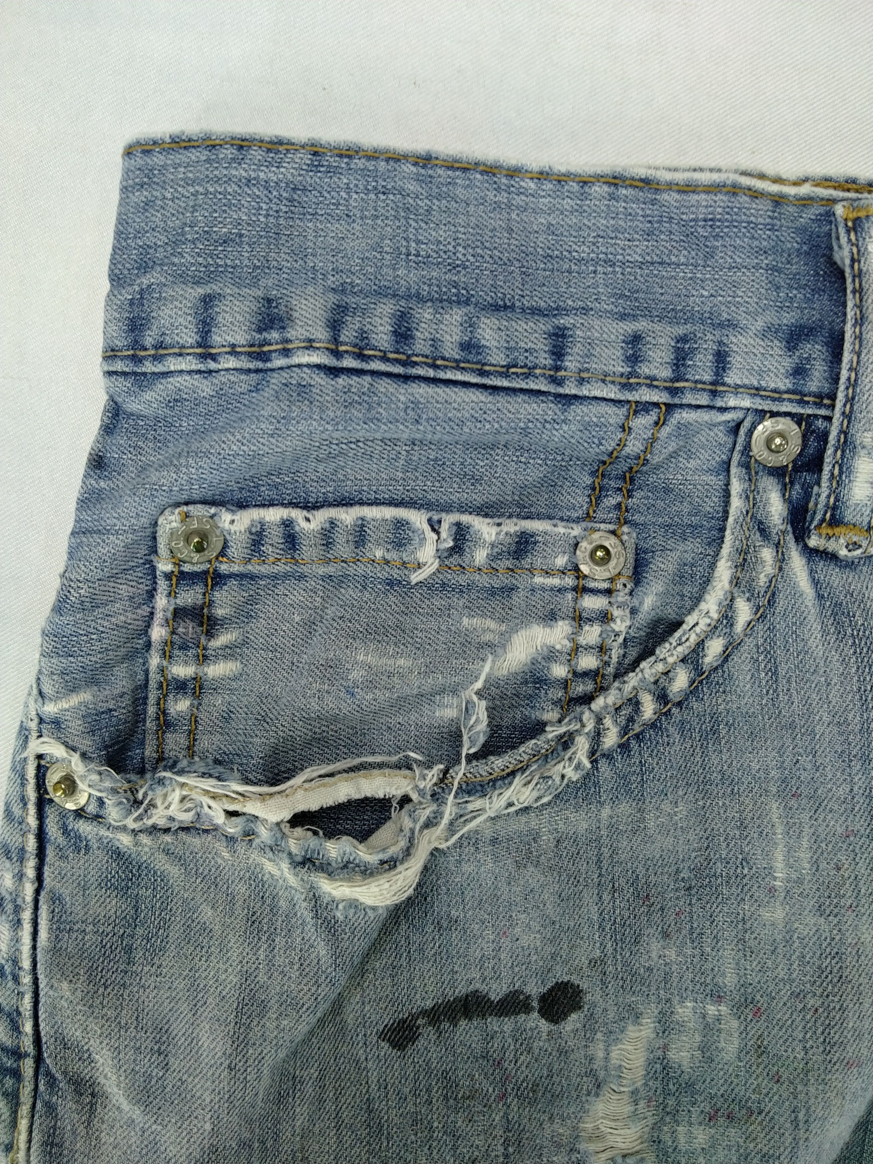 Japanese Brand Vintage Levi's 505 Straight Ripped Denim 35x30.5 JN165 Size US 35 - 13 Thumbnail