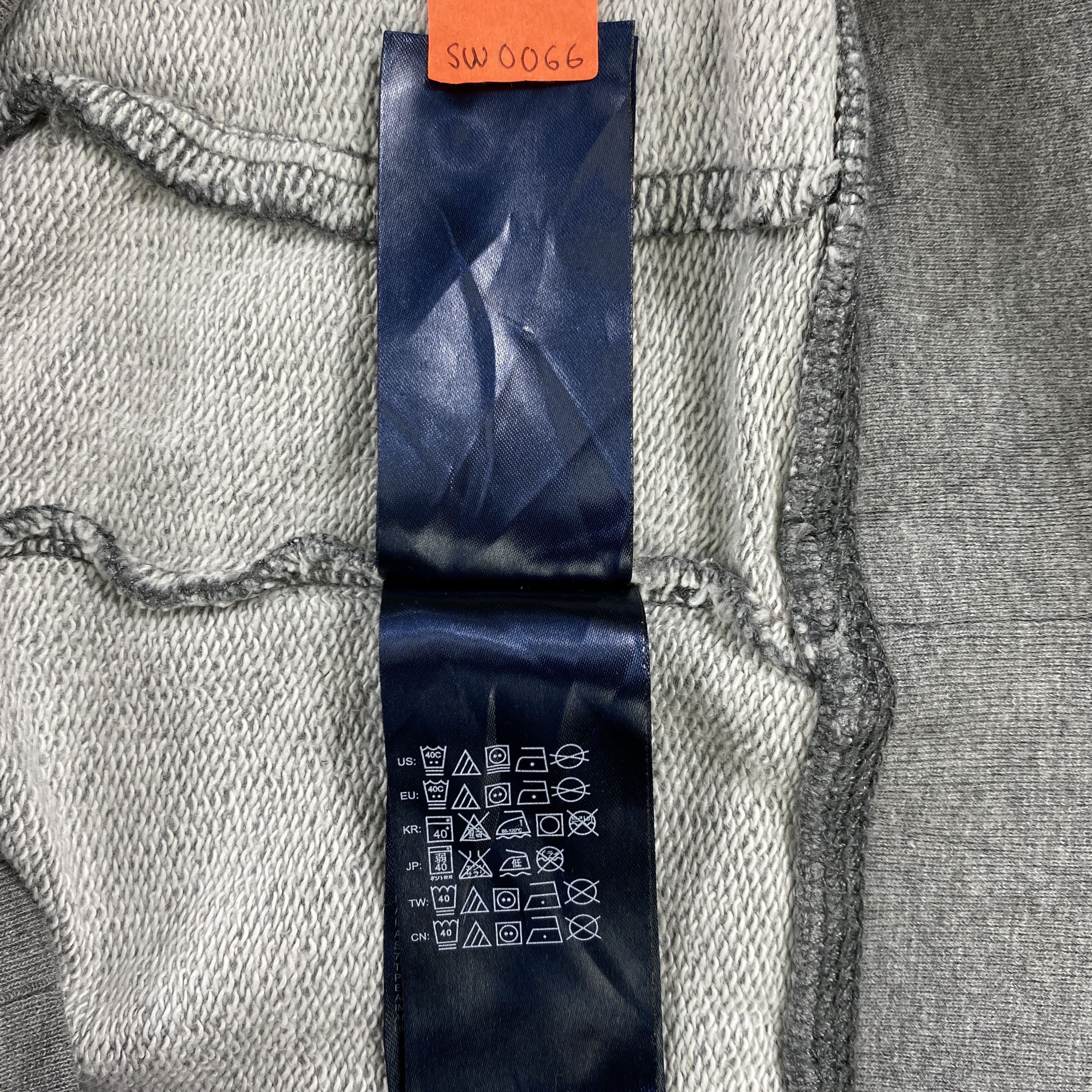 Under Armour Vintage Under Armour Hoodie - SW086 Size US S / EU 44-46 / 1 - 10 Thumbnail