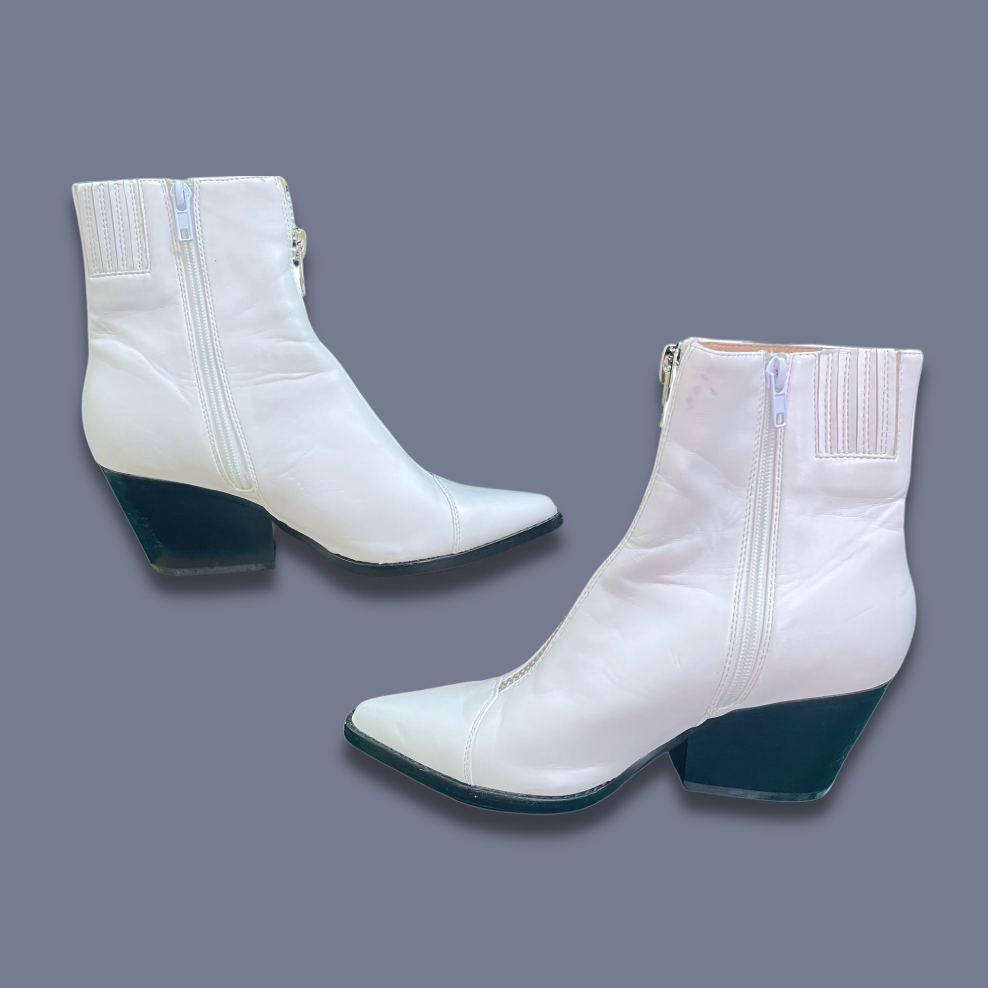 Jeffrey Campbell Jeffrey Campbell White Leather Ankle Boots With Zipper Closu Size US 6.5 / IT 36.5 - 3 Thumbnail