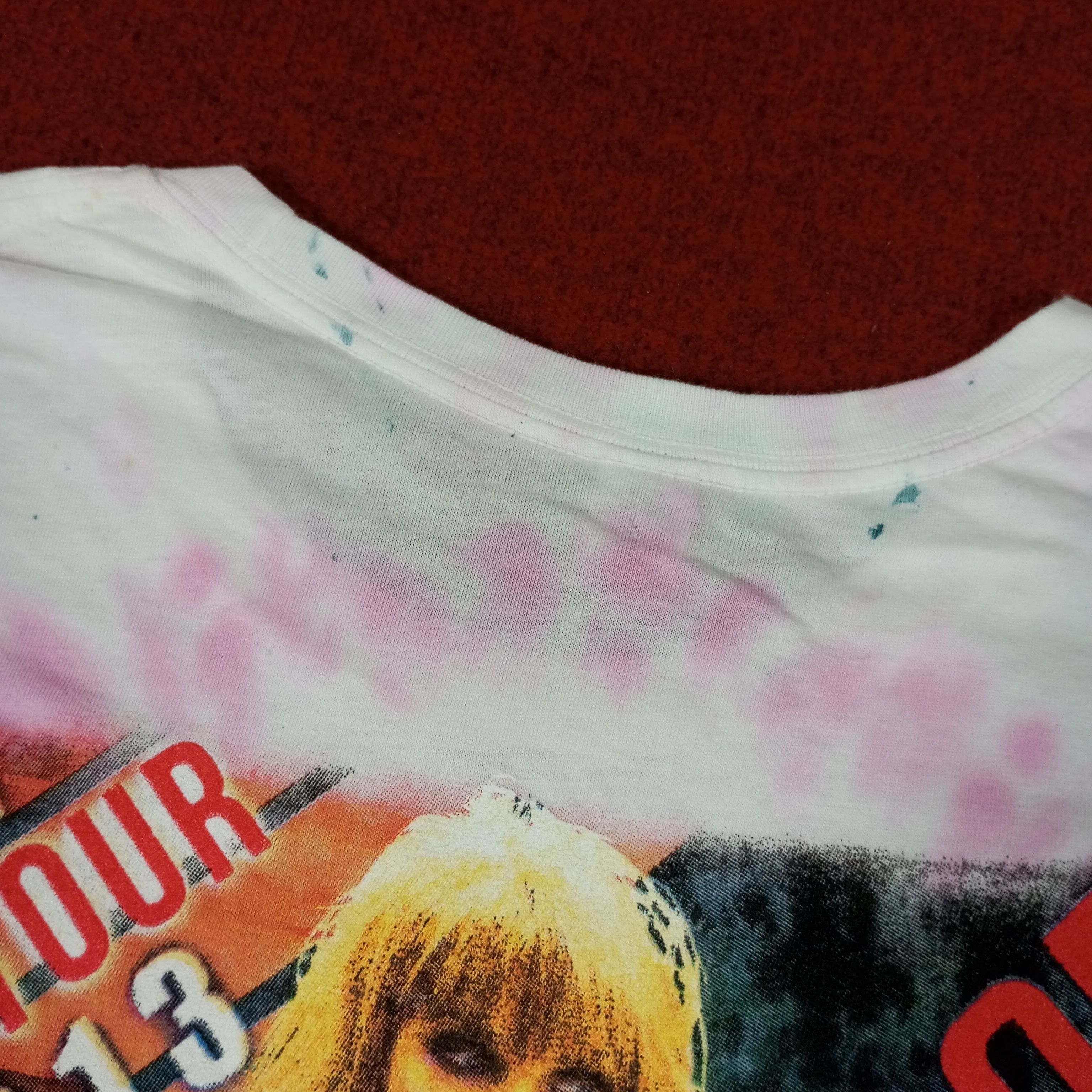 Band Tees Taylor Swift Ed Sheeran The Red Tour Tshirt Phototees Size US M / EU 48-50 / 2 - 5 Thumbnail