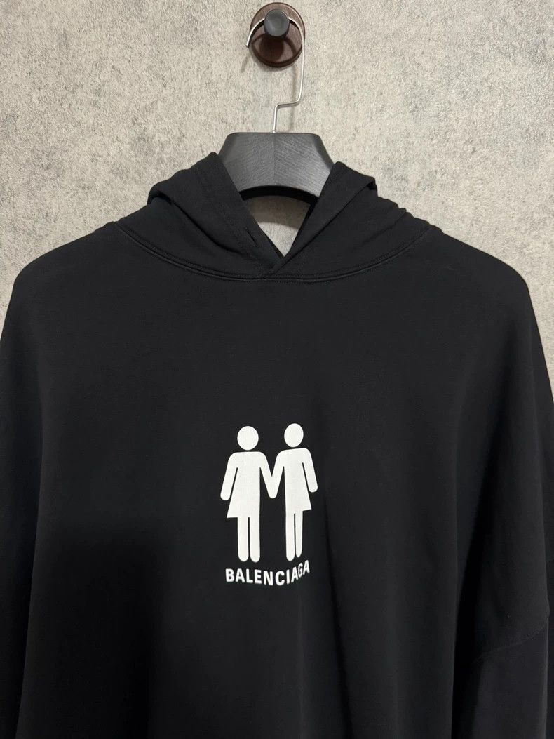 Balenciaga Balenciaga Double Portrait Letter Print Hoodie Size US XL / EU 56 / 4 - 2 Thumbnail