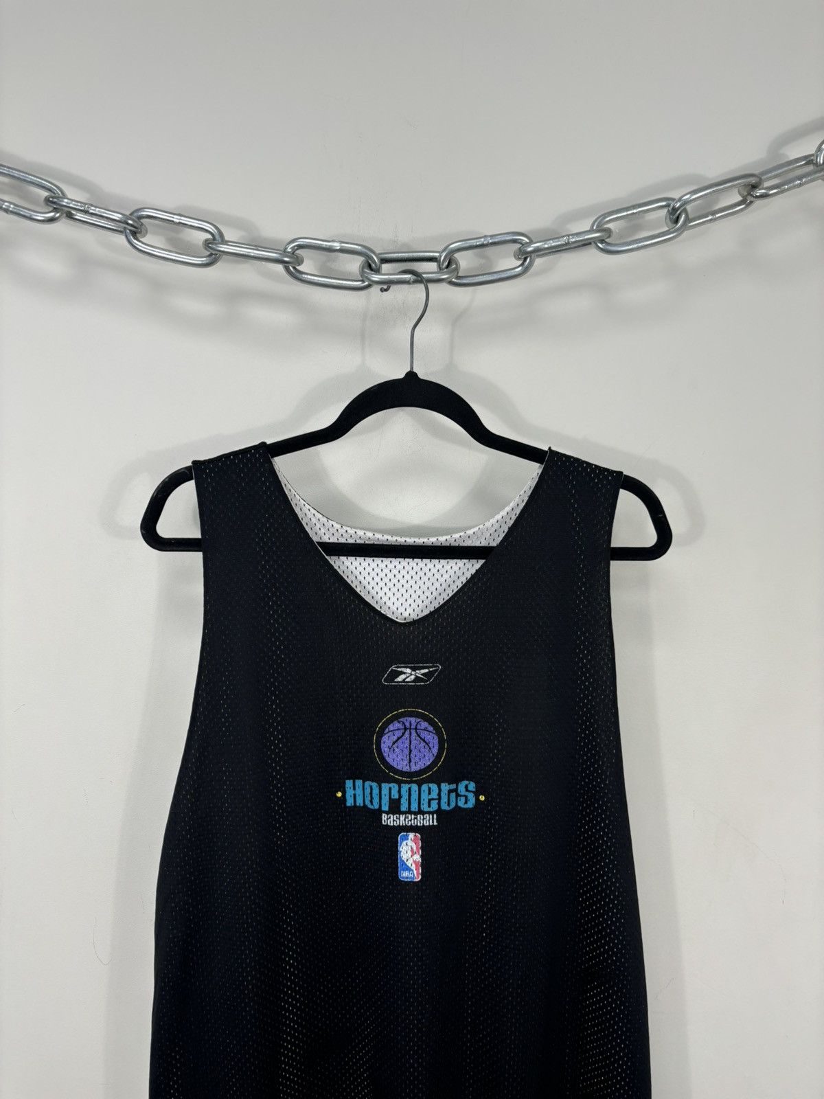 Reebok Vintage Reebok Charlotte Hornets Reversible Rare NBA Jersey Size US XL / EU 56 / 4 - 3 Thumbnail