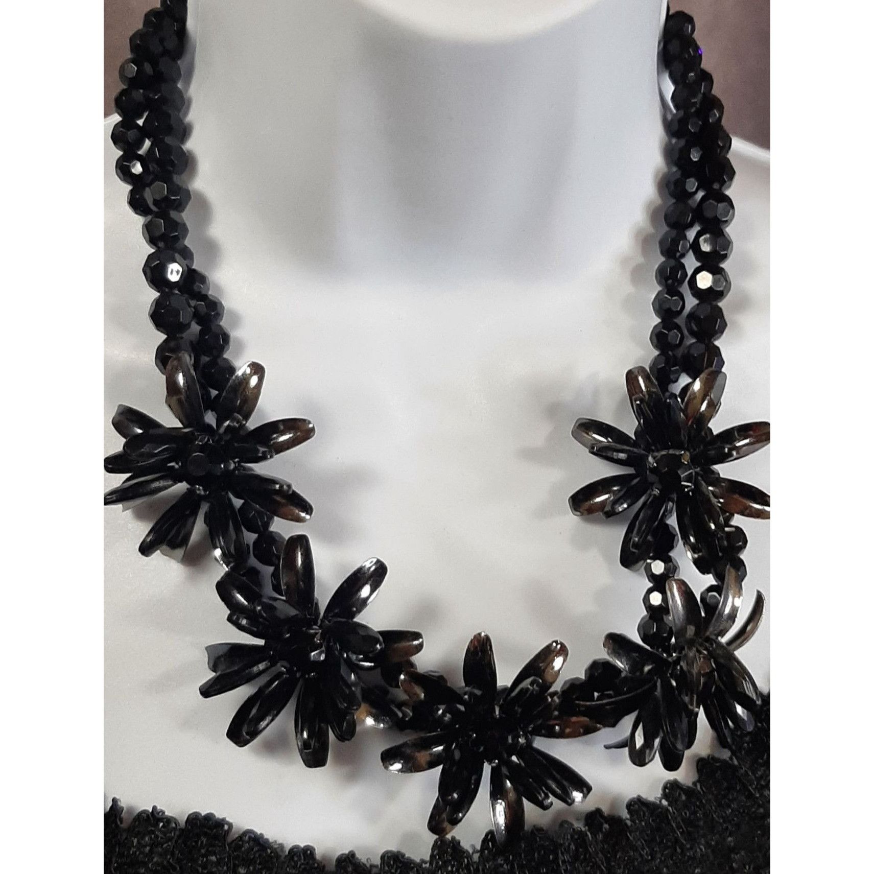 Other Glam Goth Black Floral Beaded Statement Necklace Size ONE SIZE - 1 Thumbnail