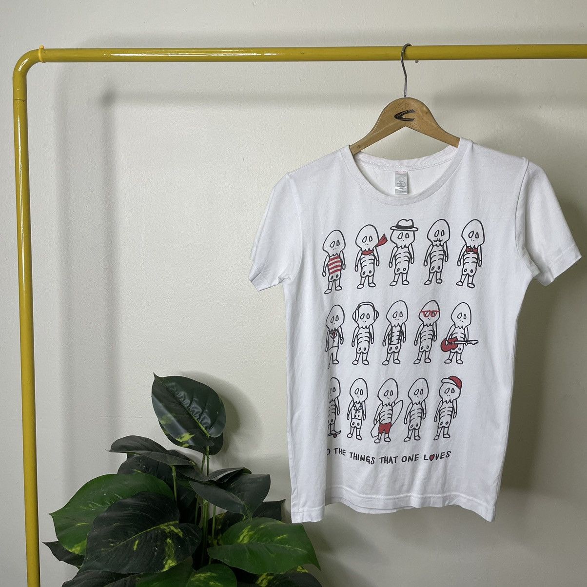 Other Y2K Skeleton Do The Things That One Loves Humor T Shirt Size US S / EU 44-46 / 1 - 1 Thumbnail