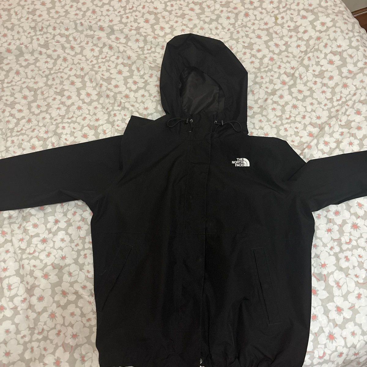 The North Face North face rain coat size XL women’s Size XL / US 12-14 / IT 48-50 - 1 Thumbnail