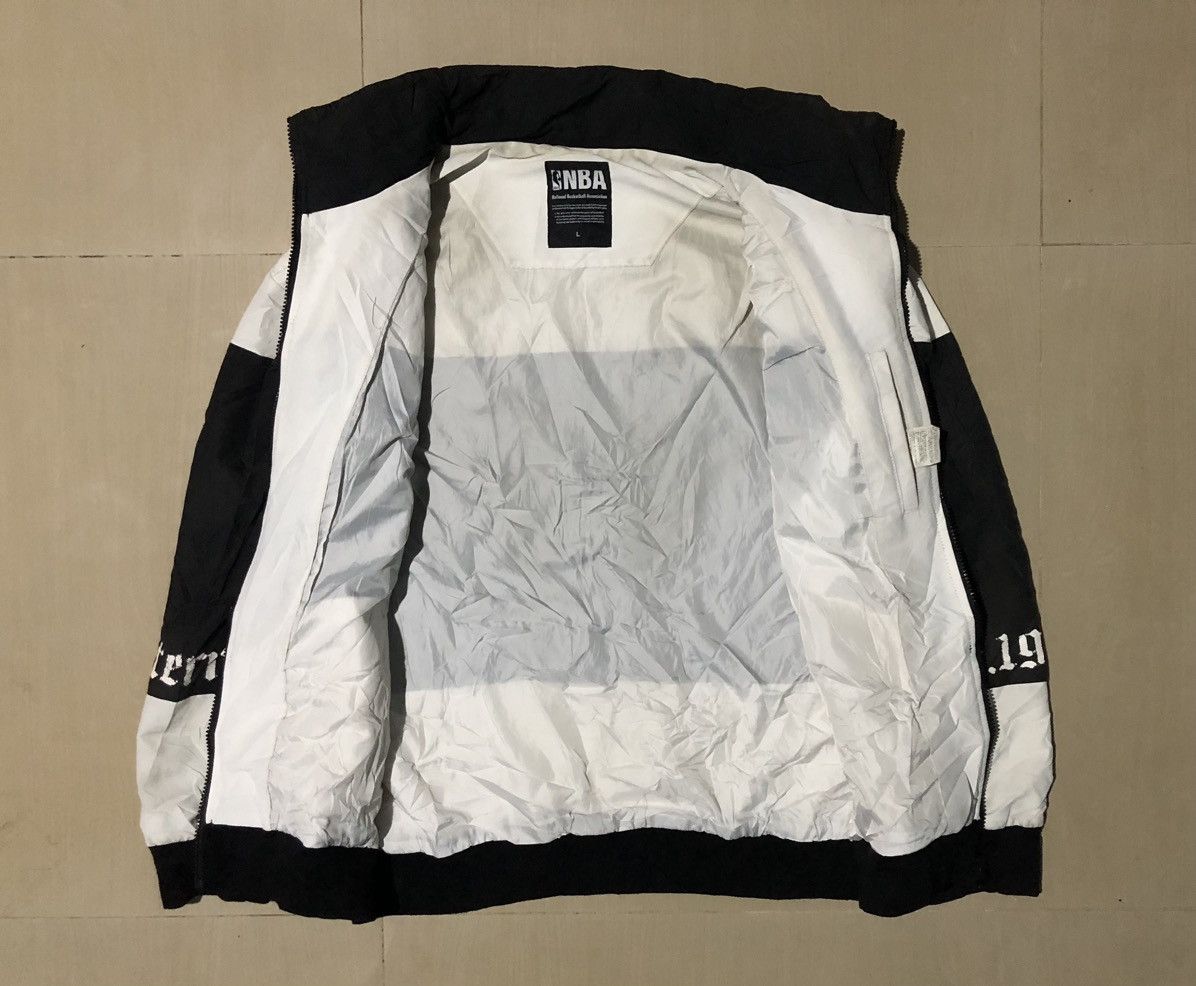 NBA NBA Sacramento KINGS jaket Size US L / EU 52-54 / 3 - 3 Thumbnail