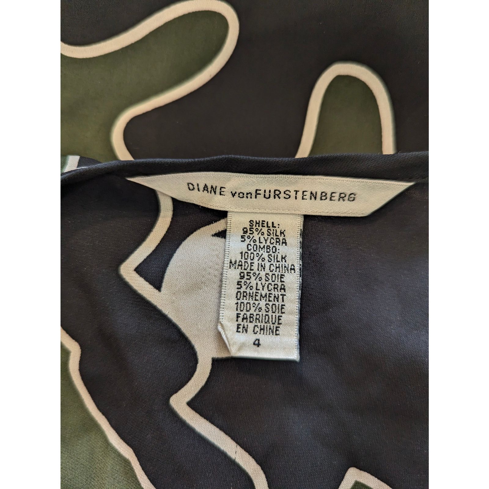 Diane von Furstenberg Diane Von Furstenberg Silk Floral Blouse Size 4 Size S / US 4 / IT 40 - 4 Thumbnail
