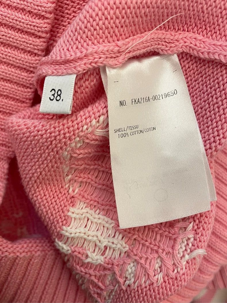 Thom Browne Thom browne Rose pink full-print whale V-neck knitted sweat Size XS / US 0-2 / IT 36-38 - 6 Thumbnail