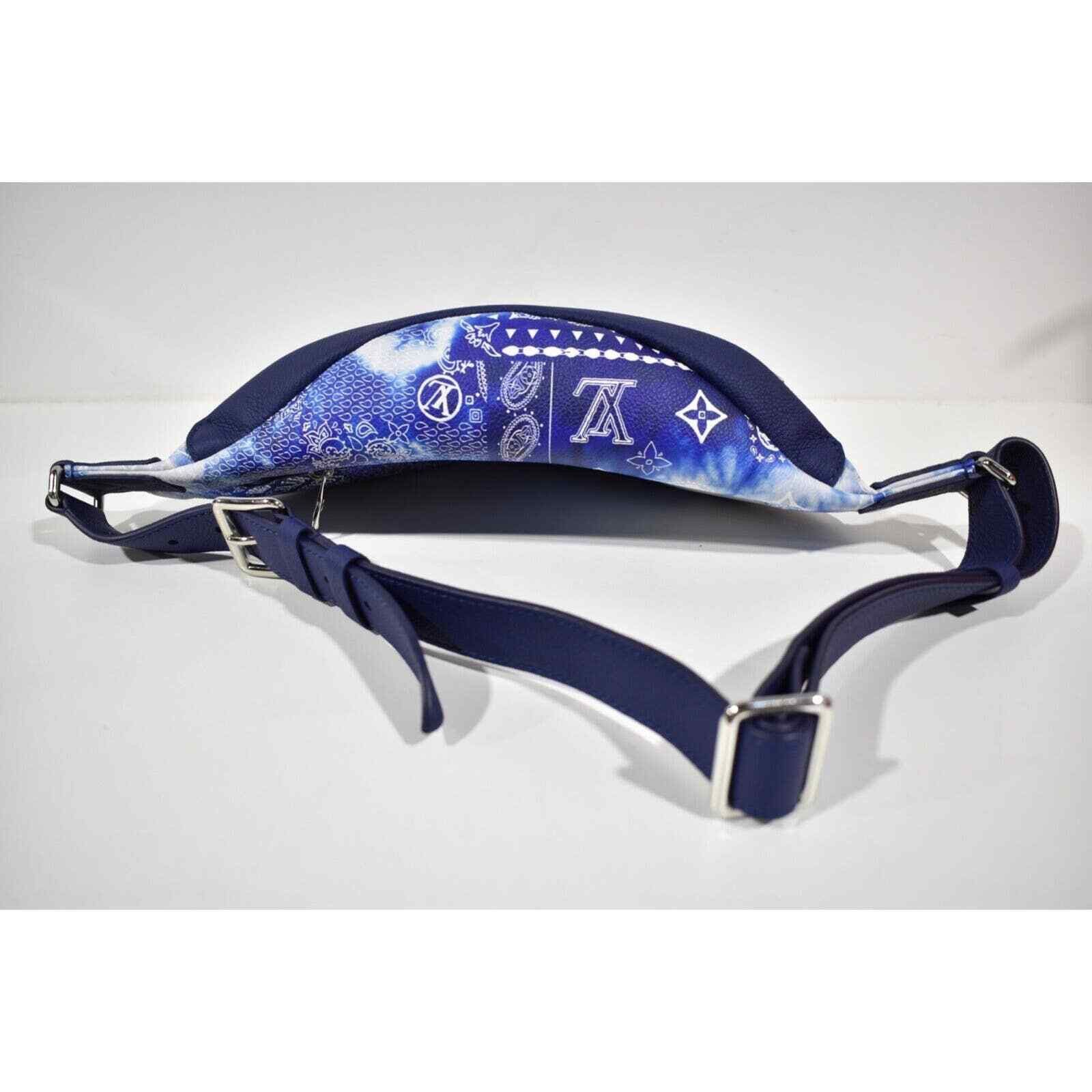 Louis Vuitton Louis Vuitton Bandana Blue Monogram Crossbody Fanny Pack Bag Size ONE SIZE - 5 Thumbnail
