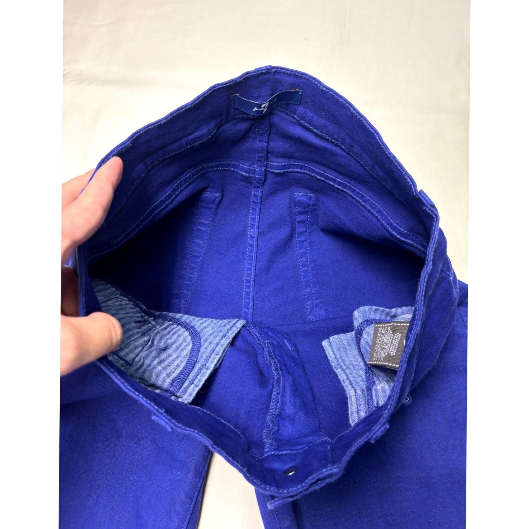 7 For All Mankind 7 For All Mankind Royal Blue Skinny Jeans Women's 28x28 Denim Zipper Button Stretch Pockets Slim Rise Mid 8.5-10.5 Solid 5-Pocket Paxtyn Jeans Womens Size 28" / US 6 / IT 42 - 4 Thumbnail