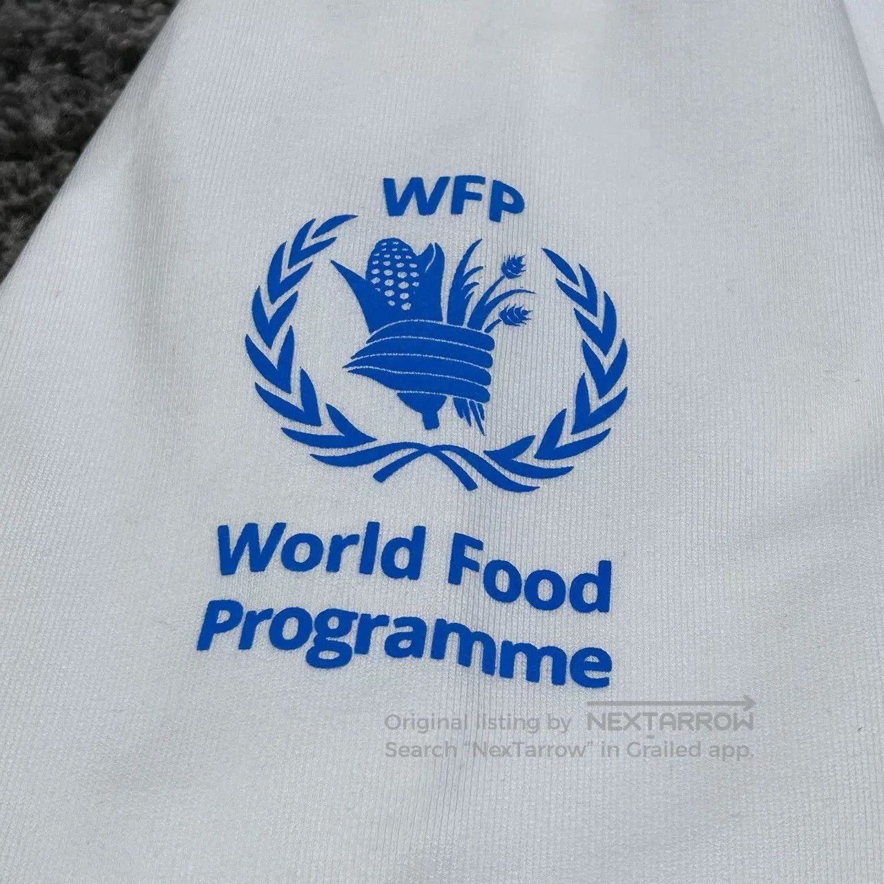Balenciaga balenciaga x wfp hoodie white size xs. Size US XS / EU 42 / 0 - 4 Thumbnail