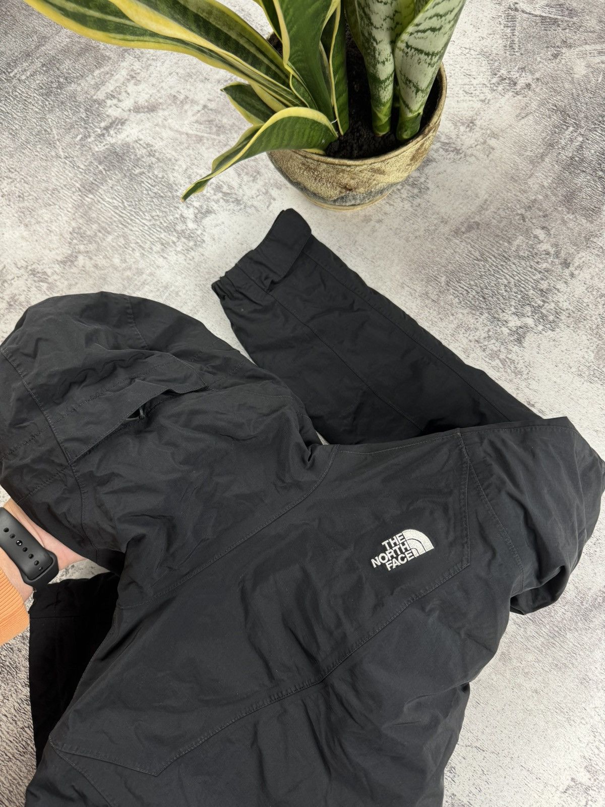 The North Face The North Face Pocket Hiking DryVent Women’s Small Black Zip Jacket Windbreaker Size S / US 4 / IT 40 - 9 Thumbnail