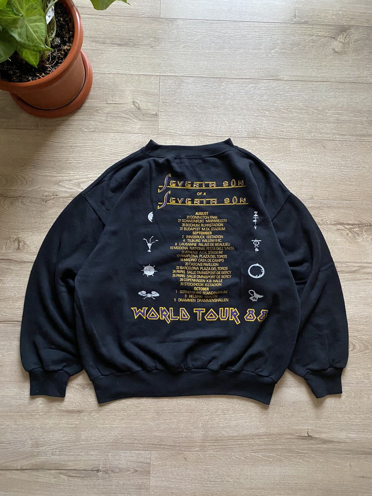 Iron Maiden × Vintage vintage 1988 Iron Maiden Seventh Son world tour crewneck Size US M / EU 48-50 / 2 - 6 Thumbnail