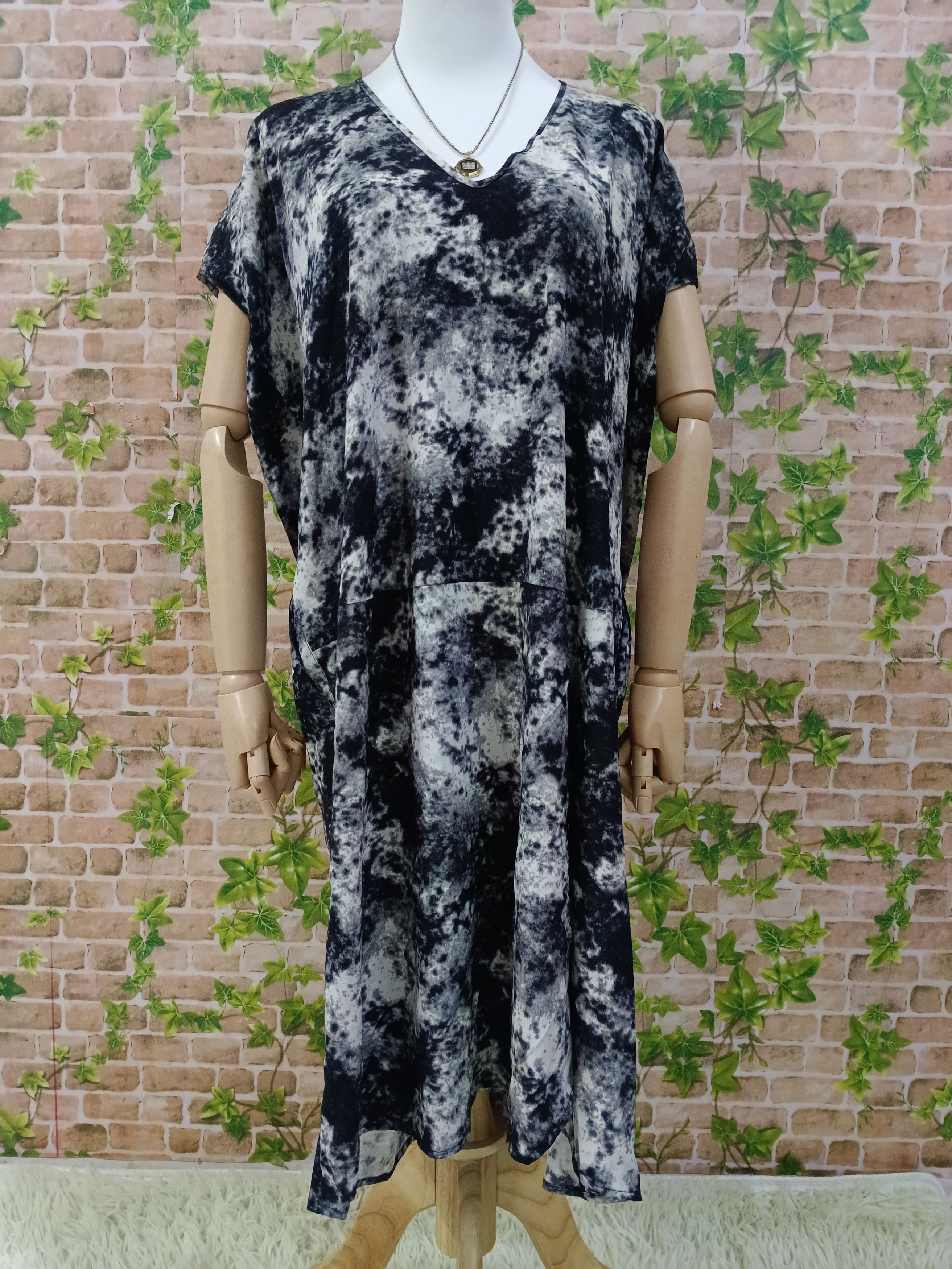 Zero + Maria Cornejo ZERO + MARIA CORNEJA SILK DRESS Size S / US 4 / IT 40 - 2 Thumbnail