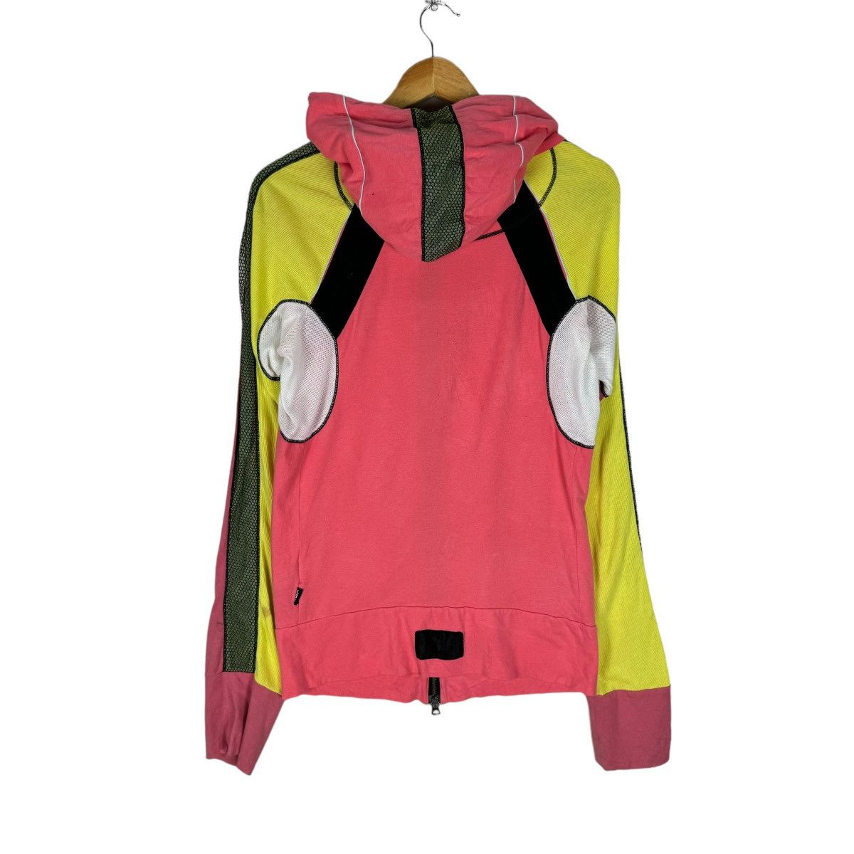 トップス LGB boxer hoodie black yellow トップス LGB boxer hoodie black yellow LGB boxer hoodie black yellow