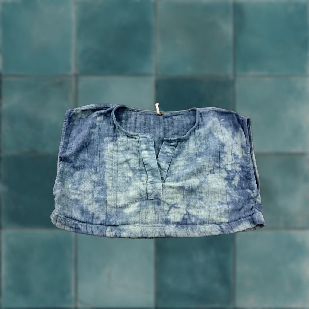 Free People VINTAGE Free People Tank Top Cropped Sleeveless V-Neck Blue Tie-Dye Womens XS Casual Summer Size XS / US 0-2 / IT 36-38 - 1 Thumbnail