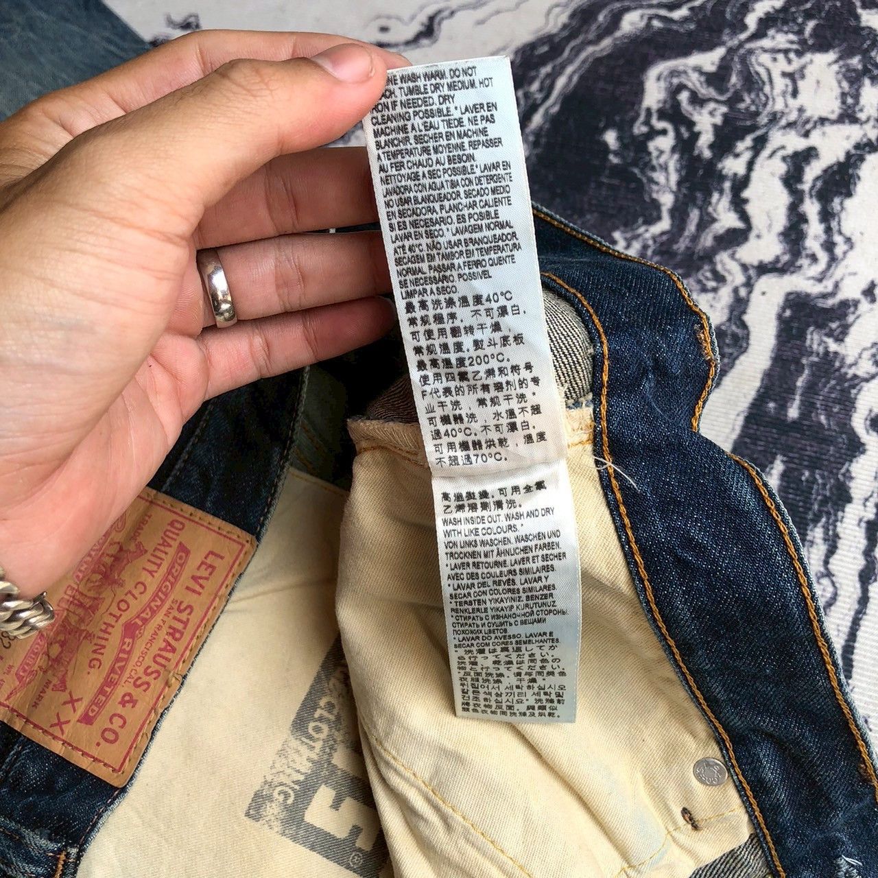 Levi's Vintage Clothing Vintage Levi’s 501 Big E Distressed Selvedge Denim Size US 32 / EU 48 - 18 Thumbnail