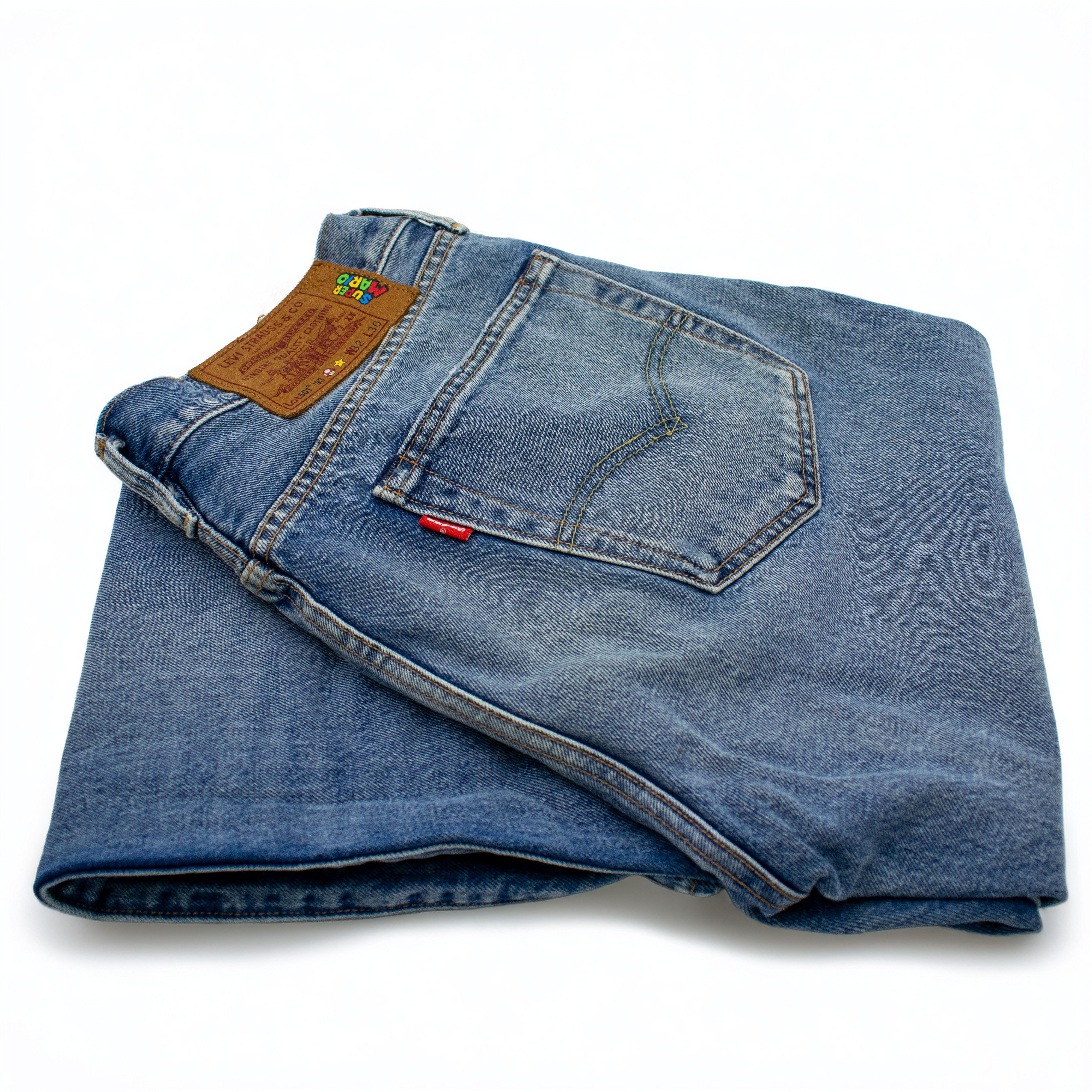 Levi's Levi’s 501 ’93 x Super Mario Jeans W32 L30 Size US 32 / EU 48 - 2 Thumbnail