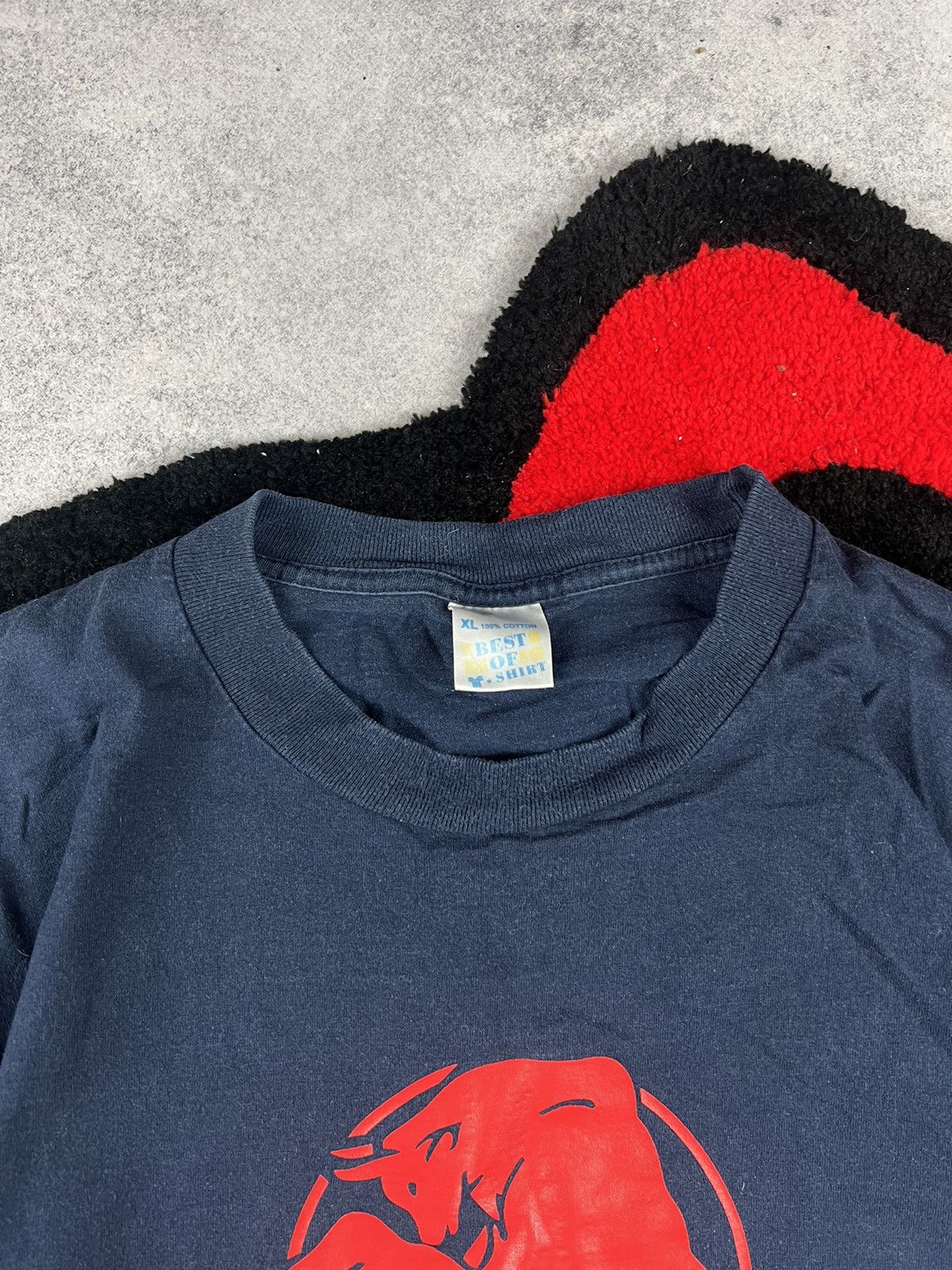 Vintage Y2K Adult Vintage Crazy Bad Bull Humor Sex Tee Shirt Size US XL / EU 56 / 4 - 5 Thumbnail