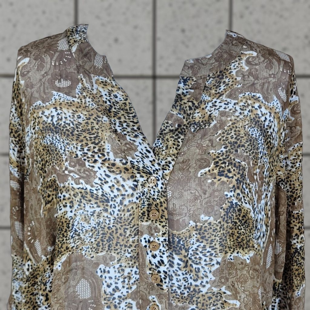 Vintage Woman Within Blouse Shirt Womens Leopard Print Long Sleeve Sheer Tunic Size L Size L / US 10 / IT 46 - 1 Thumbnail