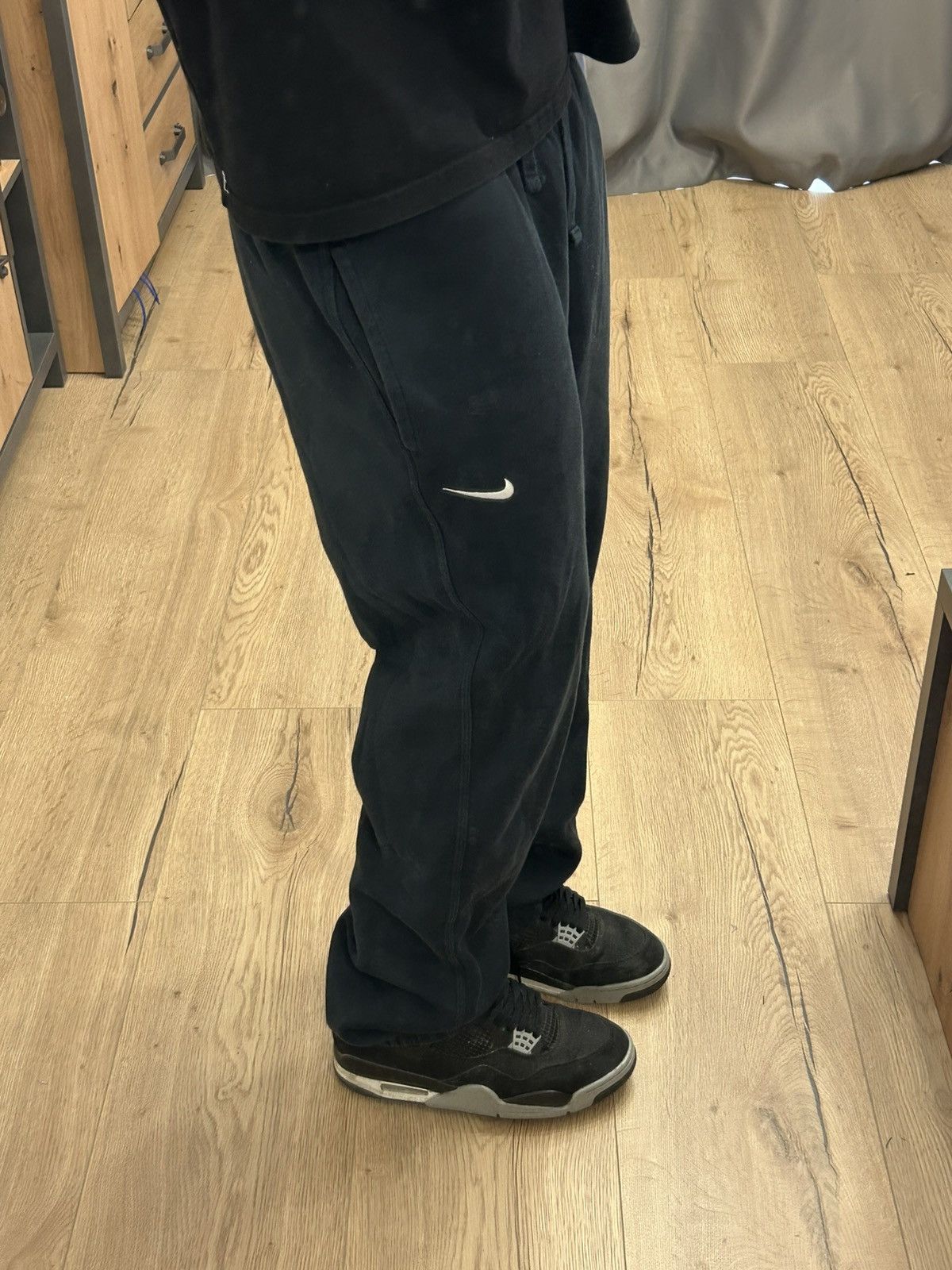 Nike Nike baggy sweatpants joggers 90s y2k drill uk swag skate Size US 34 / EU 50 - 1 Thumbnail