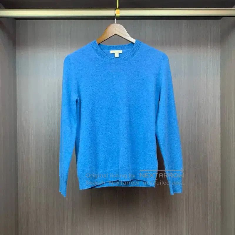 Burberry Burberry Women's Blue Long Sleeve Sweater. Size M / US 6-8 / IT 42-44 - 1 Thumbnail