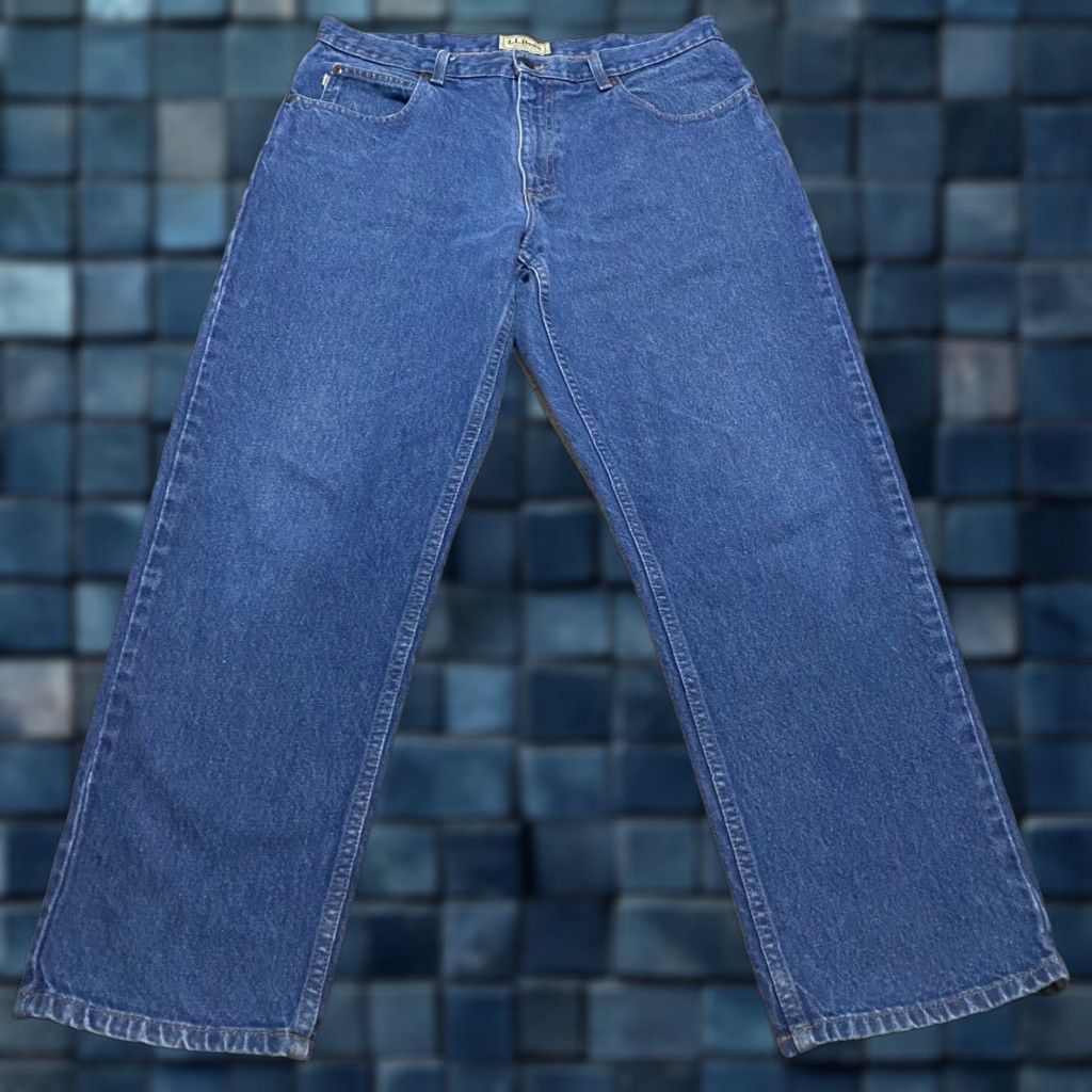 Vintage L.L. Bean Jeans Mens 34x29 Blue Denim Medium Wash Straight Leg Mid Rise Size US 34 / EU 50 - 1 Thumbnail