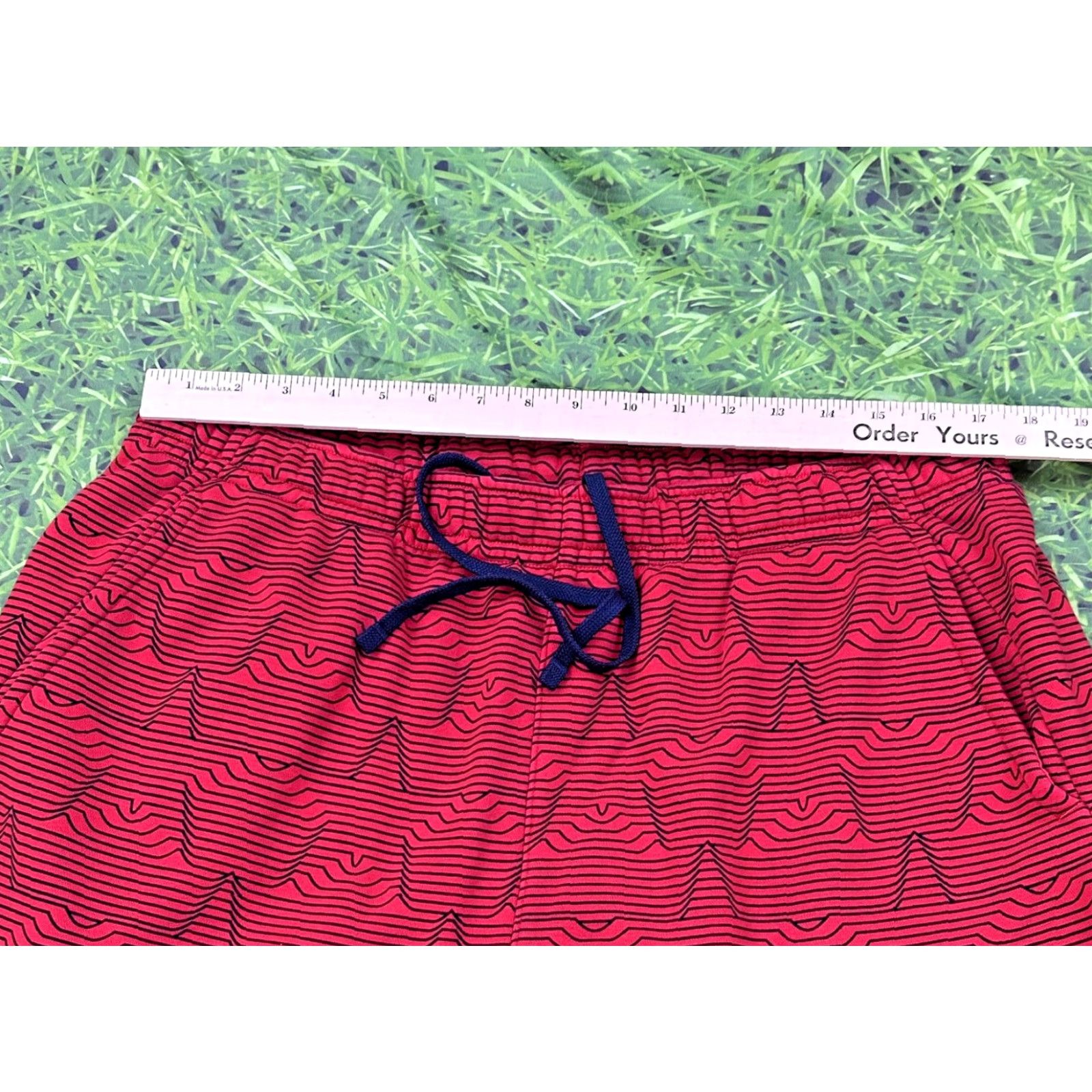 Nike Nike USA Basketball Mens 2XL Red White Blue Star Pattern Shorts Swoosh Sports Size US 39 - 6 Thumbnail