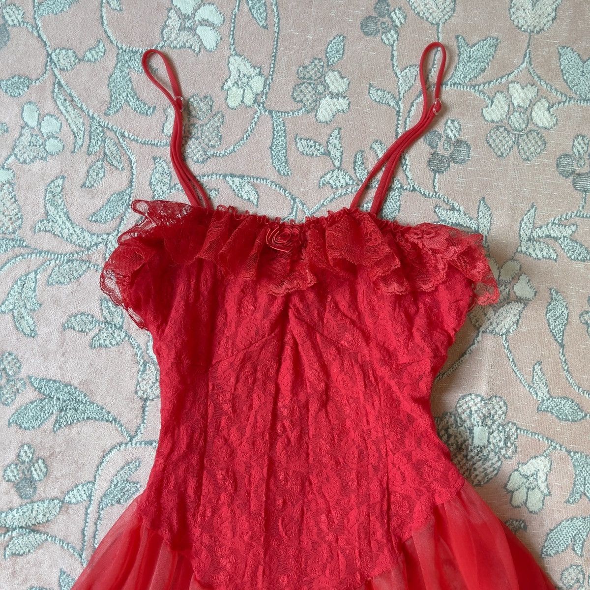 Vintage Romantic Red Lace Ruffled Sheer Slip Dress (M-L) Size L / US 10 / IT 46 - 2 Thumbnail