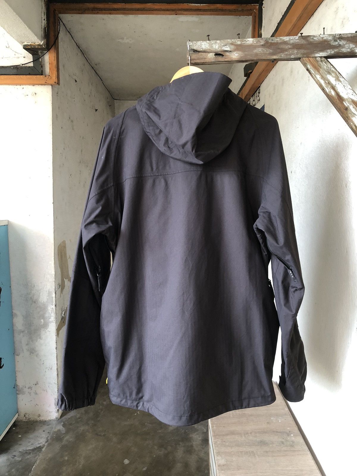 Analog Rare❗️Analog 10k MM Waterproof Gorpcore Jacket Hoodie Size US M / EU 48-50 / 2 - 2 Thumbnail