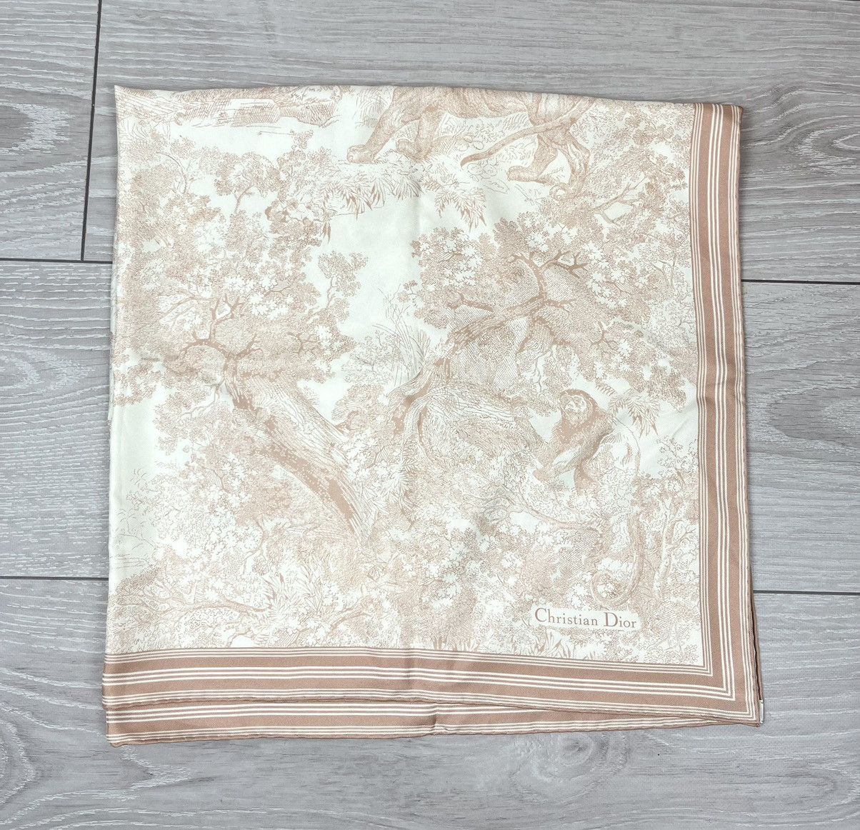 Dior Christian Dior 100% Silk Animal Print Womens Scarf Size ONE SIZE - 1 Thumbnail