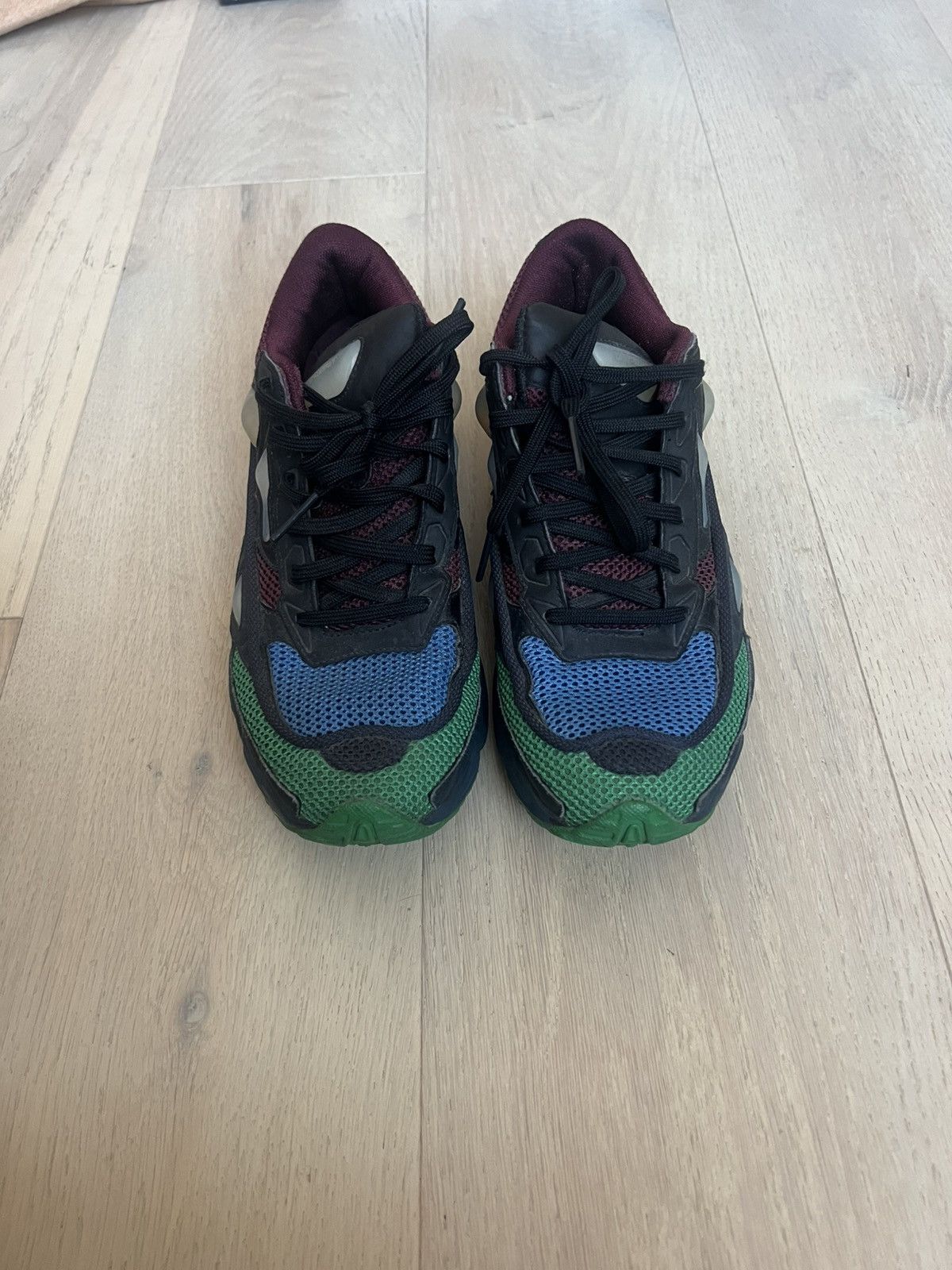 Adidas × Raf Simons Raf simons adidas size 8 ozweego 2 red green Size US 8 / EU 41 - 3 Thumbnail
