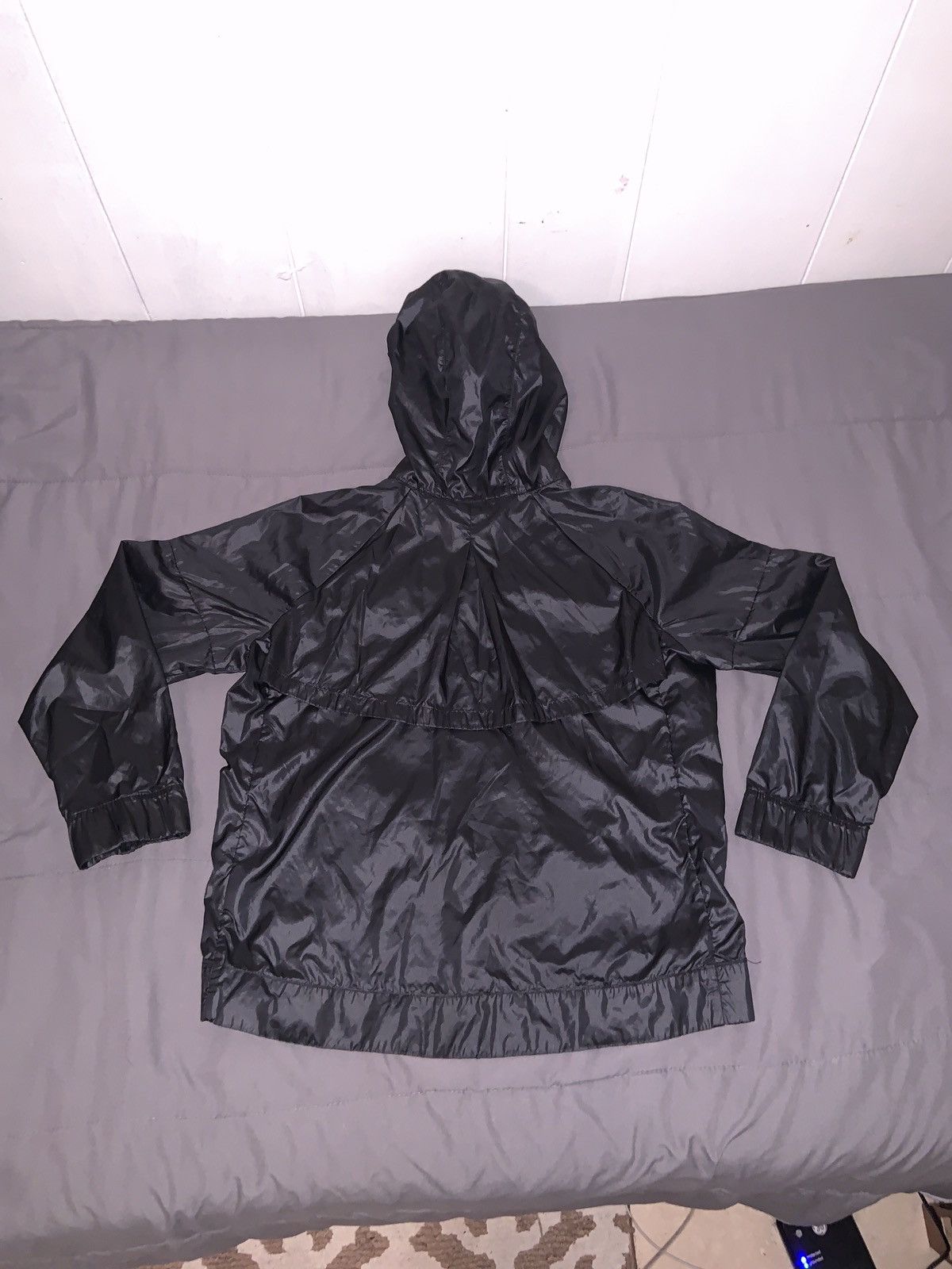Nike Nike Windbreaker YOUTH LARGE Size US L / EU 52-54 / 3 - 2 Thumbnail