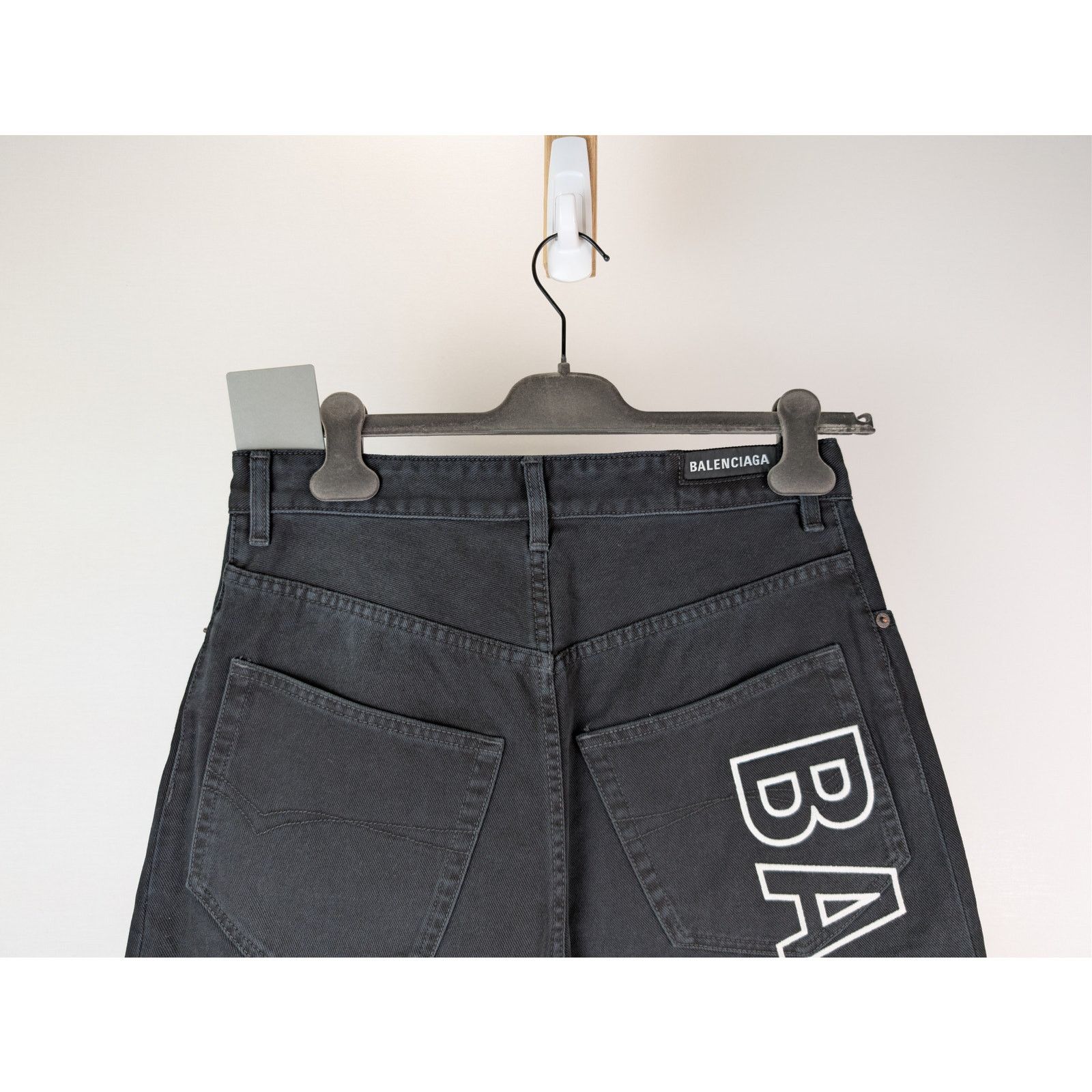Balenciaga o1rshd1 Left Hand Denim Baggy Pants in Sunbleached Black Size US 34 / EU 50 - 11 Thumbnail