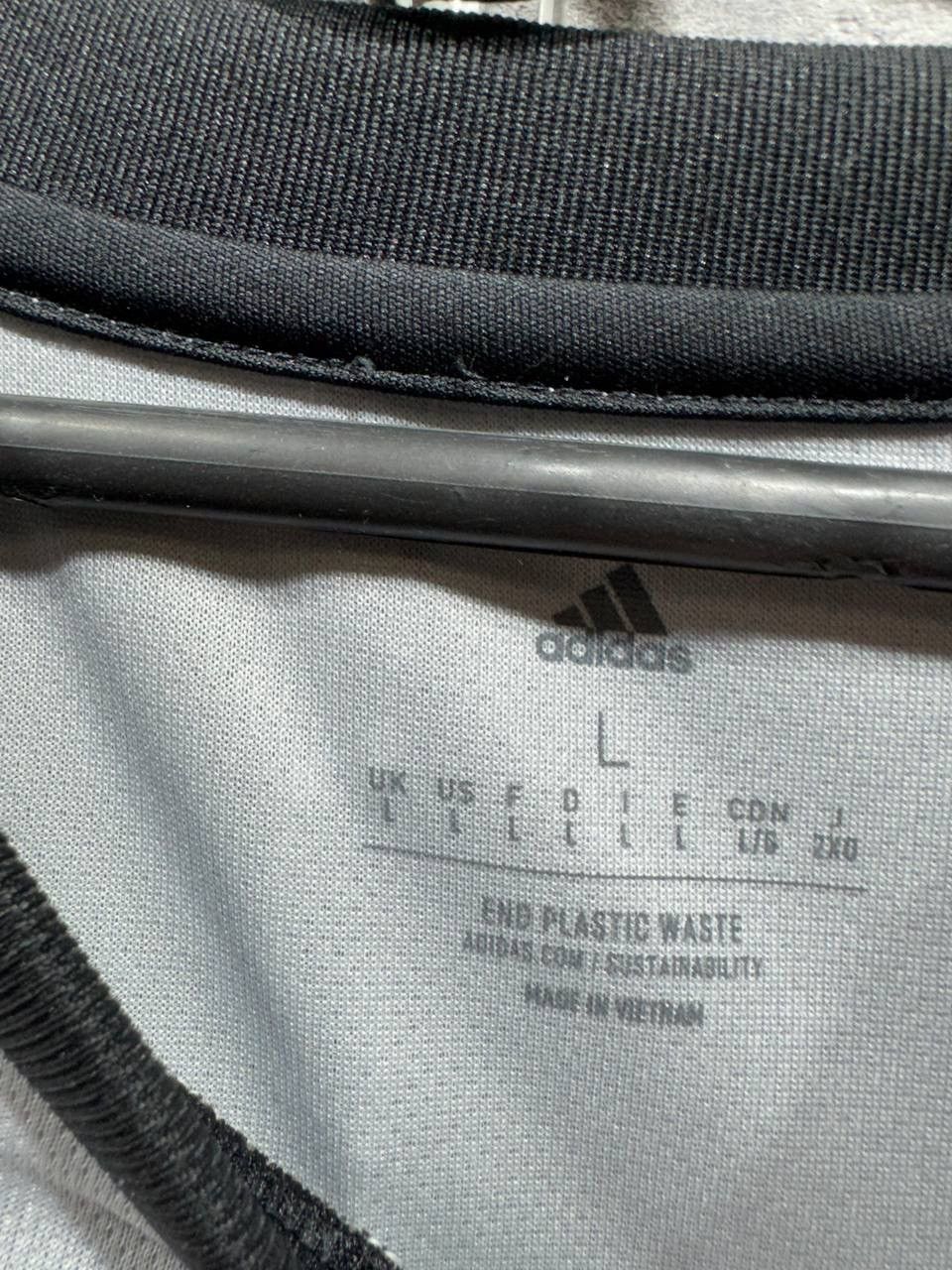Adidas Celtic FC 2022-23 Third Adidas Jersey T-Shirt Size US L / EU 52-54 / 3 - 7 Thumbnail