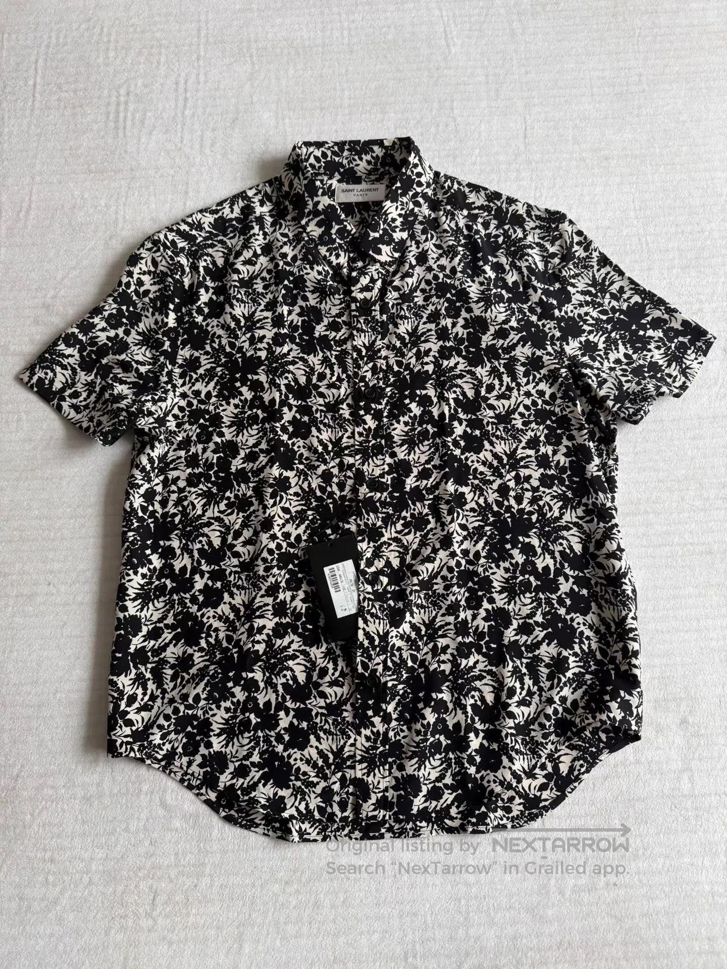 Saint Laurent Paris Floral Print Short Sleeve Button-Up Shirt. Size US S / EU 44-46 / 1 - 2 Thumbnail