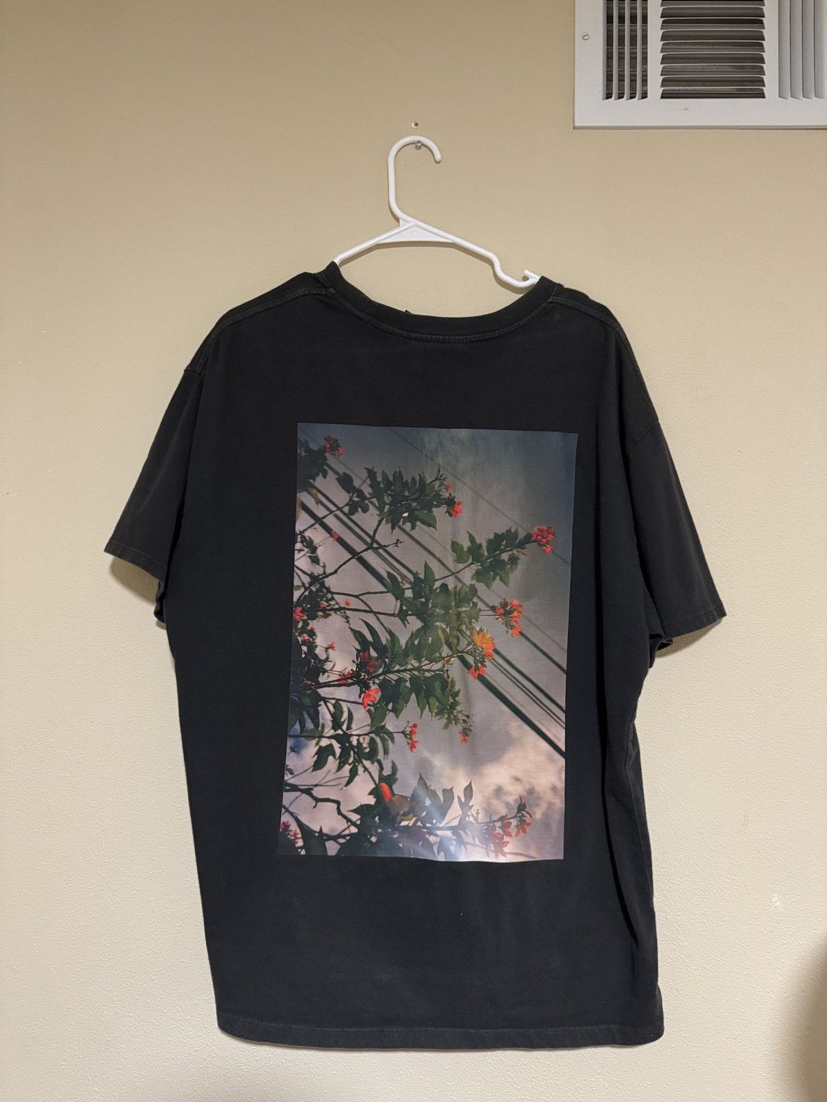 Essentials Essentials T-Shirt Photo Series Size US M / EU 48-50 / 2 - 2 Thumbnail