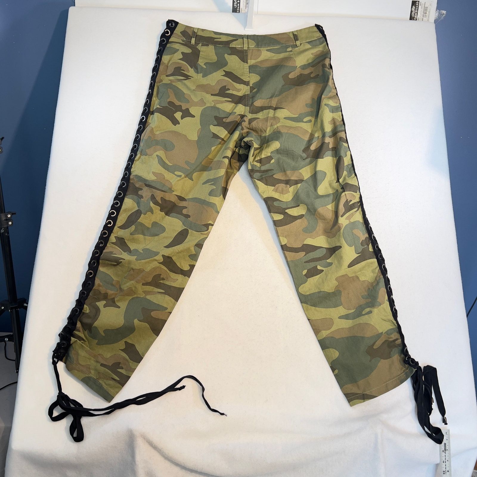 Other Fashion Nova Camouflage Pants Womans 2XL 100% Cotton Lace Up Size 38" / US 16 / IT 52 - 3 Thumbnail