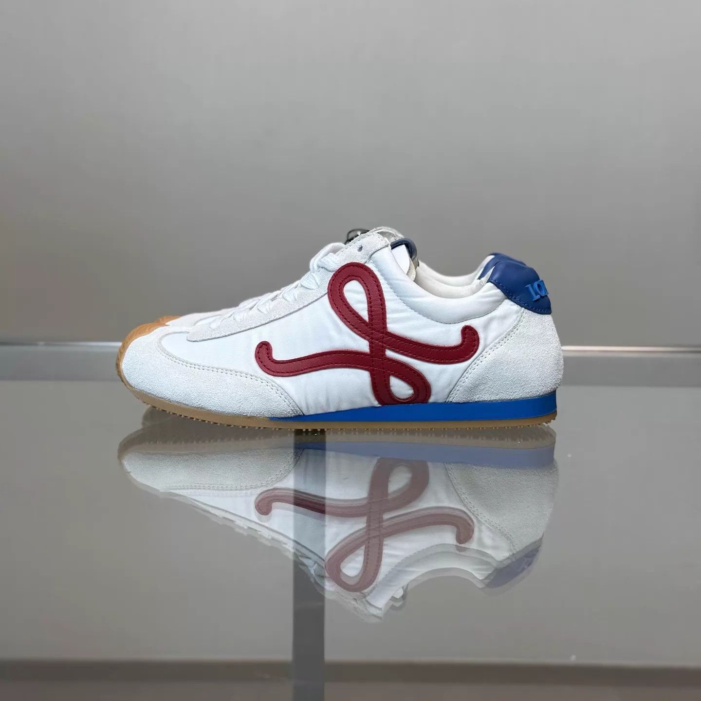 Loewe Loewe Ballet Runner 2.0 White Red Blue 36 Size US 5.5 / IT 35.5 - 2 Thumbnail
