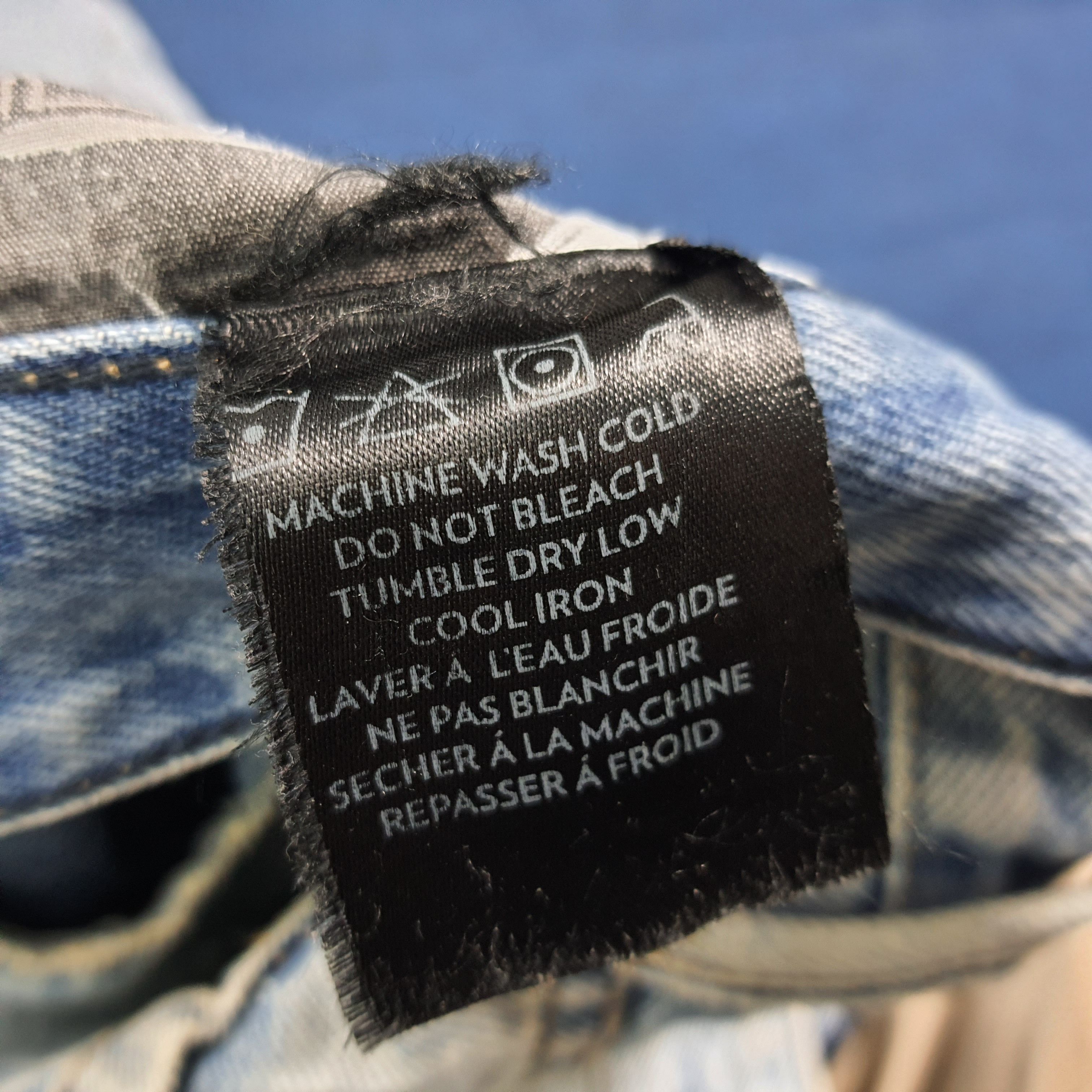 Andy Warhol Vintage Andy Warhol x Billabong Distressed Selvedge C280N9 Size US 35 - 14 Thumbnail