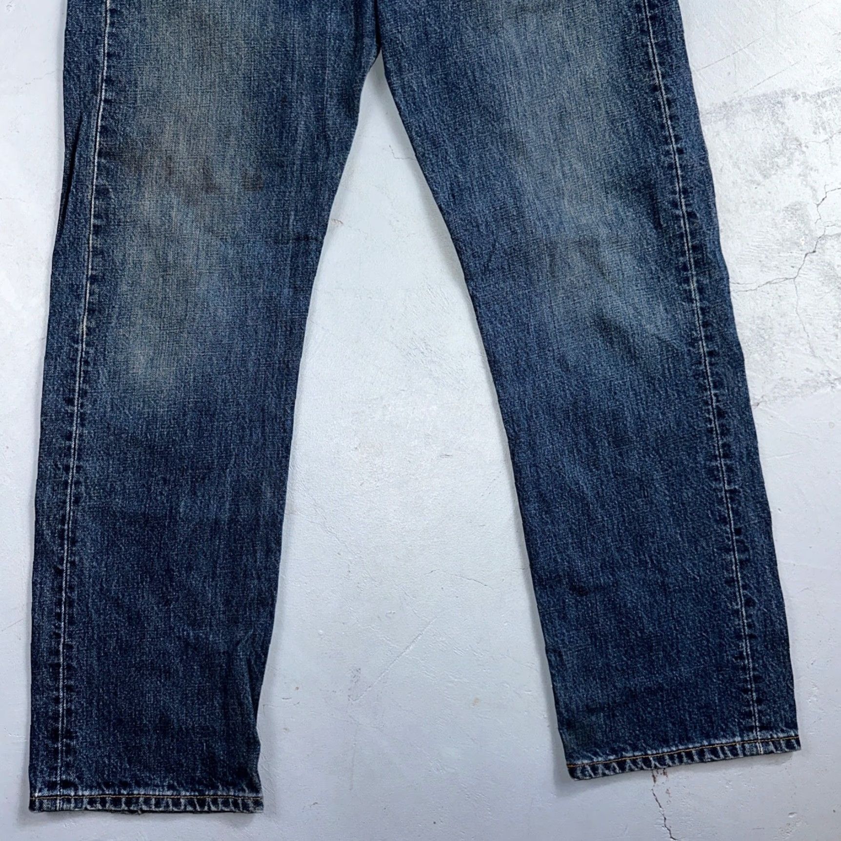 Levi's Levi's 501 Jeans Straight Levi's 501 Vintage 90s Europe Blue Denim Jeans 32x30 Mens Regular Jeans Size US 32 / EU 48 - 3 Thumbnail