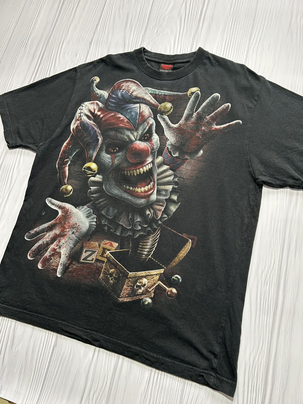 Vintage Vintage Y2K Allprinted Jack In Box Boo! Scary T-Shirt Size US XL / EU 56 / 4 - 3 Thumbnail