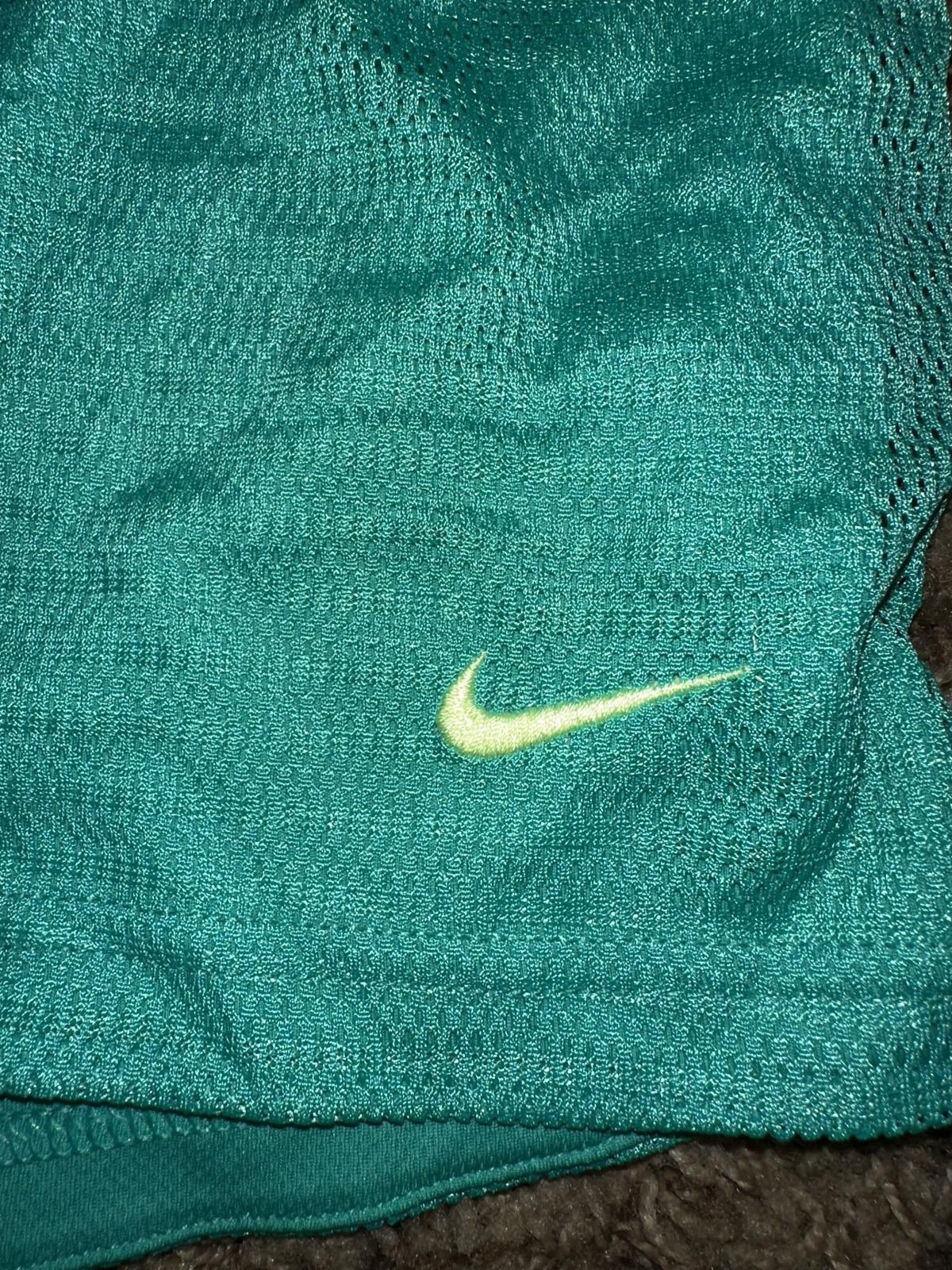 Nike Nike Shorts Running Just Do It Training Purple Mesh Shorts Size 26" / US 2 / IT 38 - 2 Thumbnail