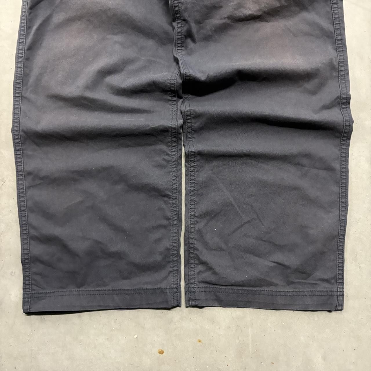 Vintage Crazy Vintage Y2K/2000s Baggy Faded Black Grey Cargo Pants with Zippers to turn into Cargo Shorts! Size US 32 / EU 48 - 5 Thumbnail